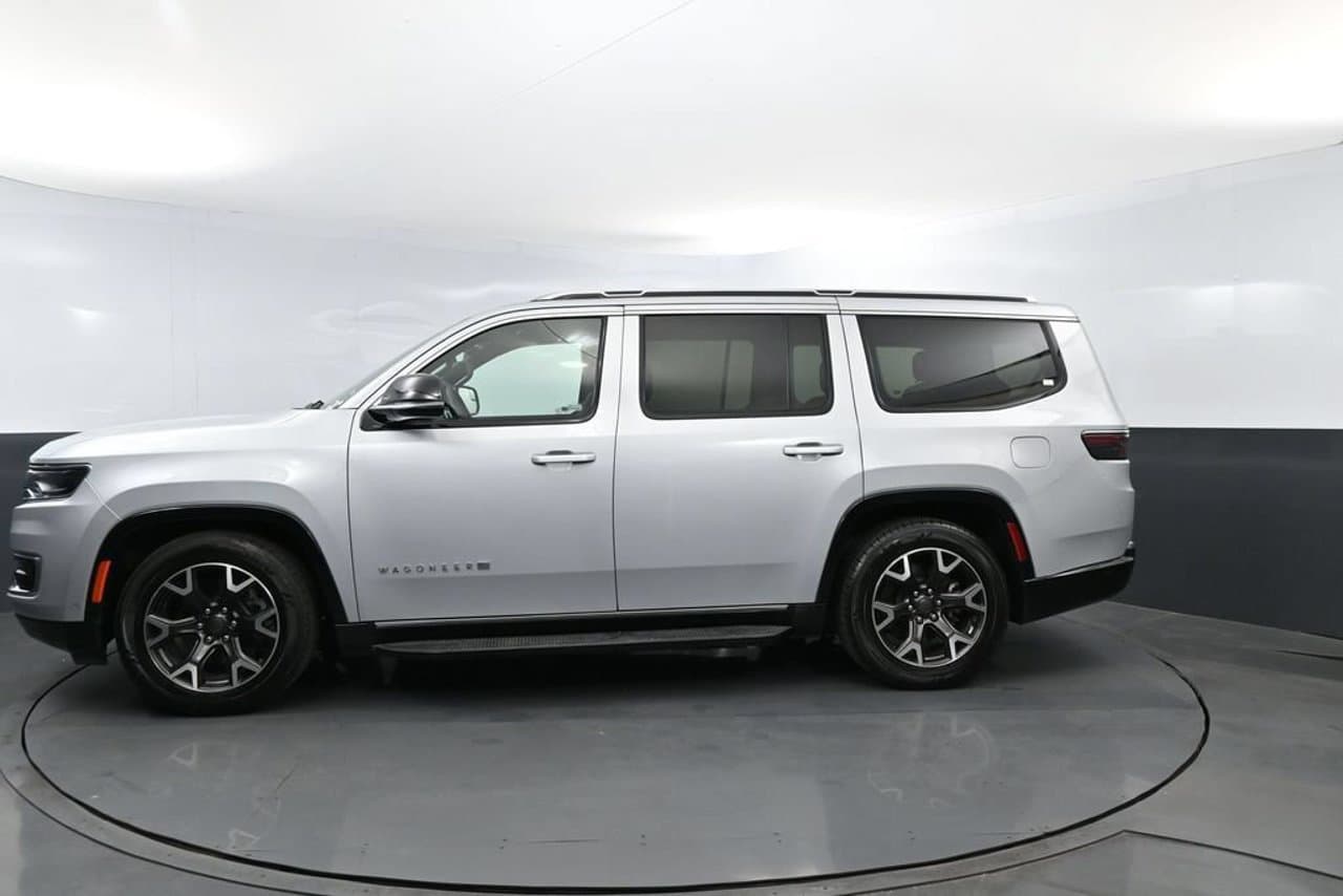 2024 Jeep Wagoneer Series III 26