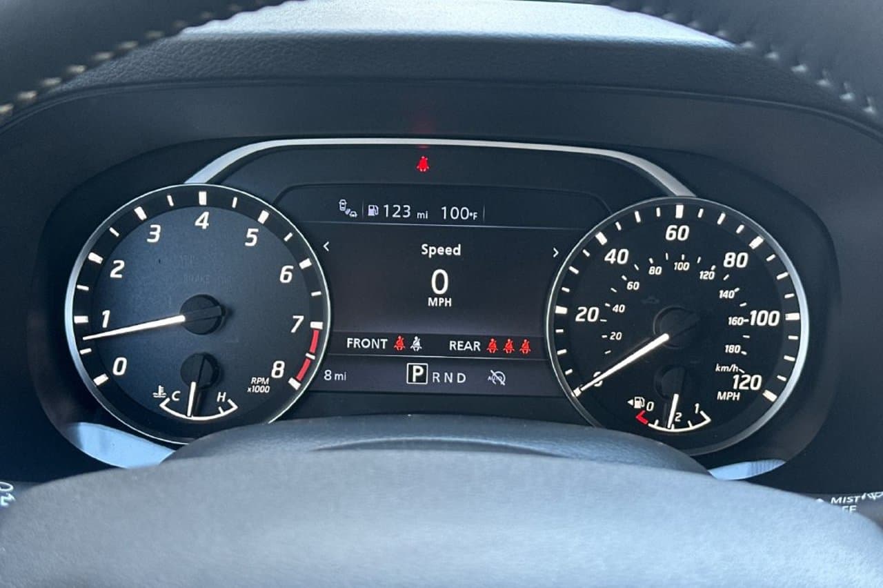 2027 Nissan Frontier SV 20