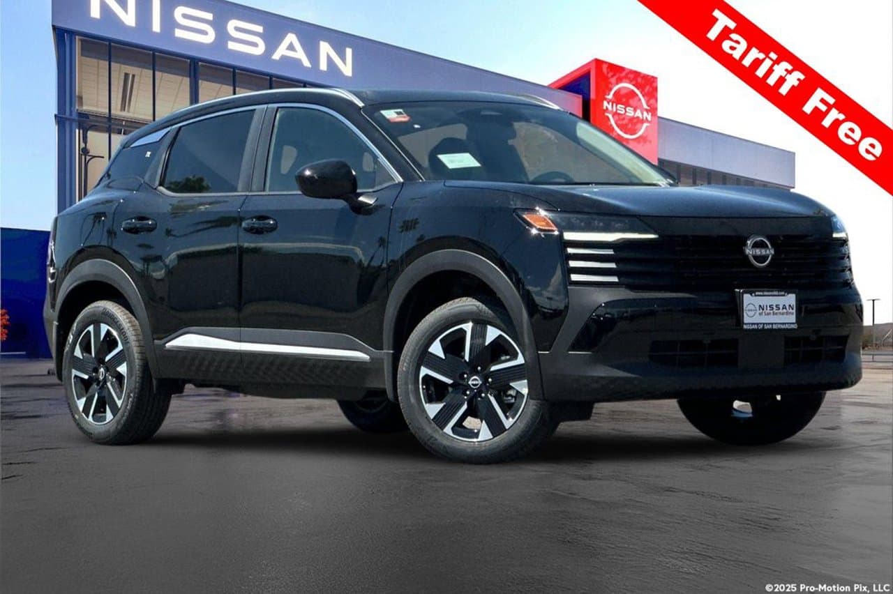 2027 Nissan Kicks SV 1