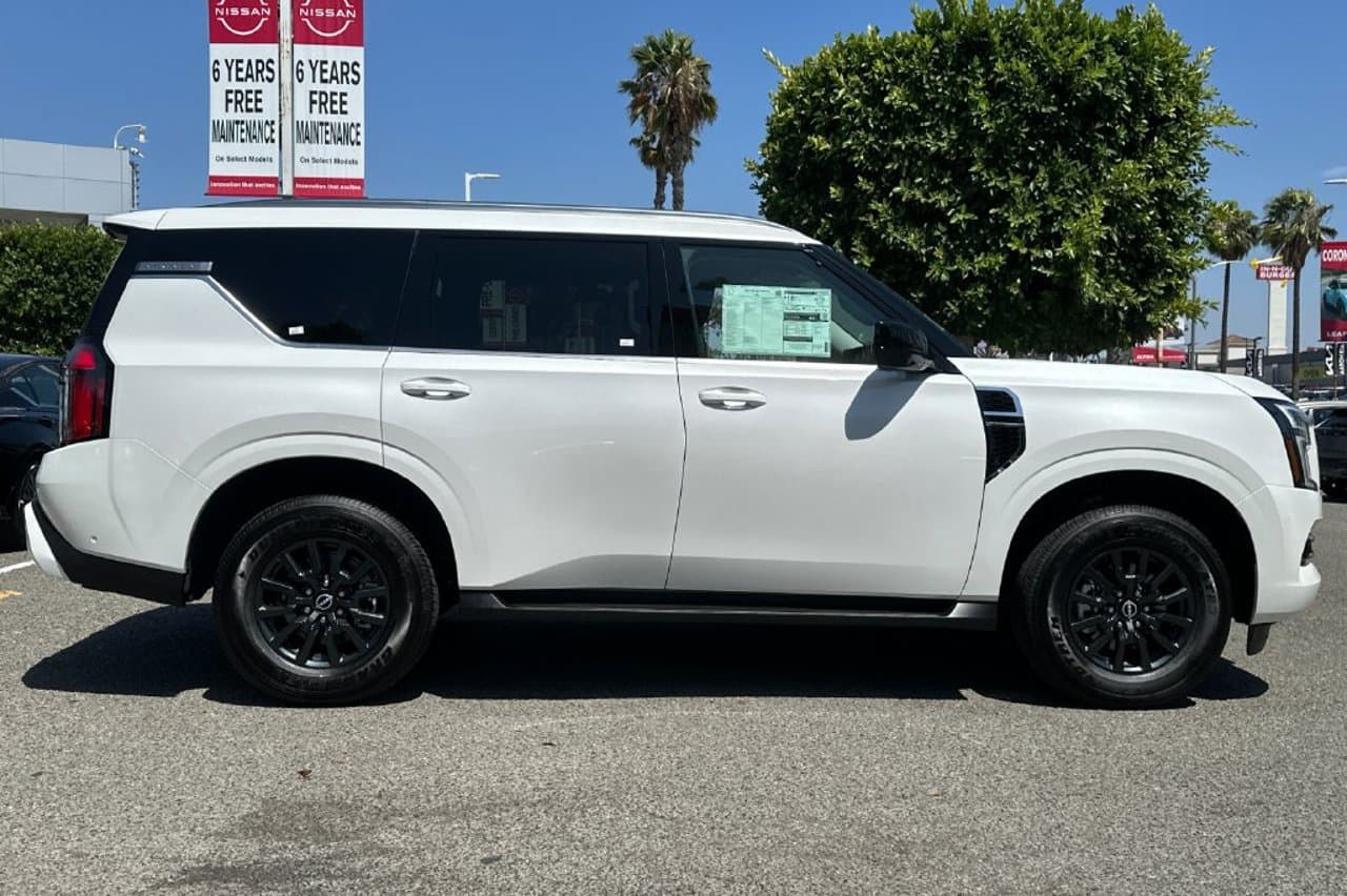 2026 Nissan Armada SV 3