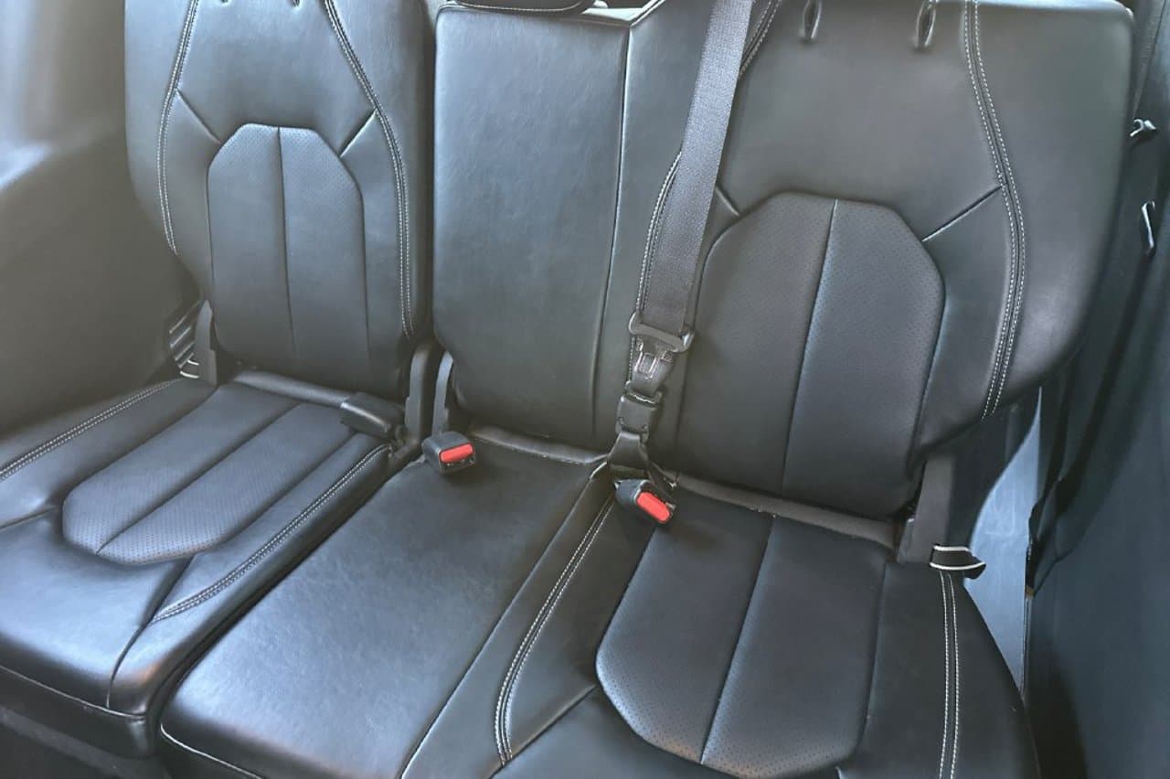 2025 Chrysler Pacifica Select 13