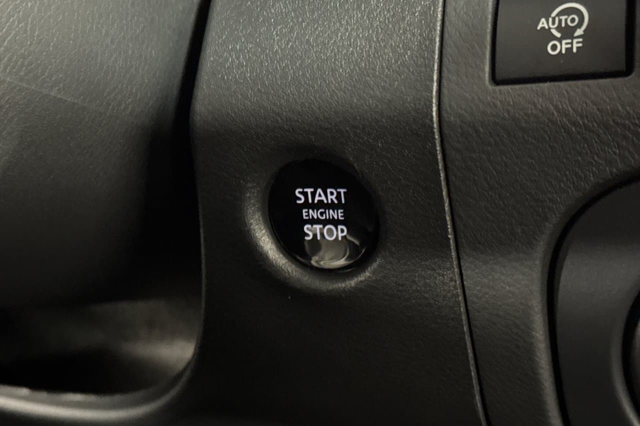 2027 Nissan Frontier SV 18