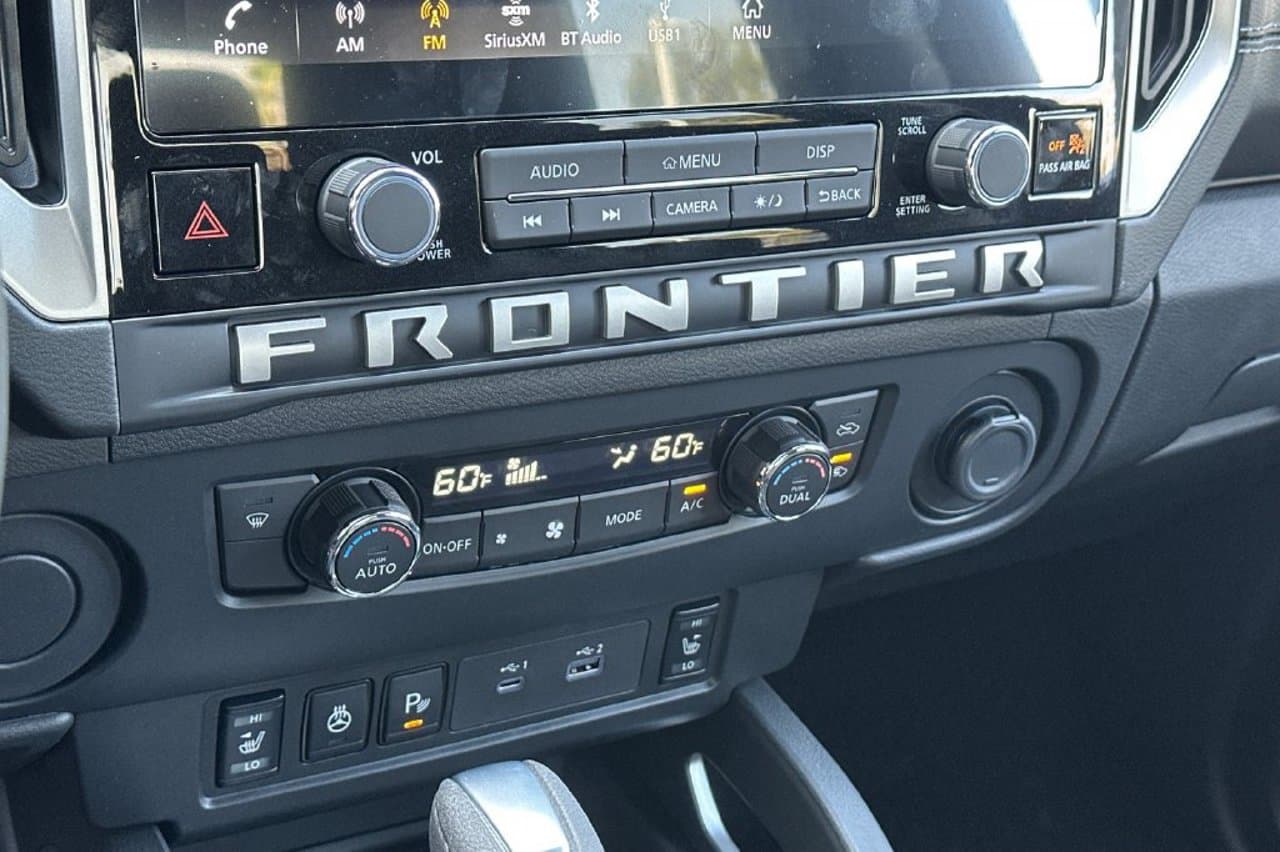 2027 Nissan Frontier SV 16