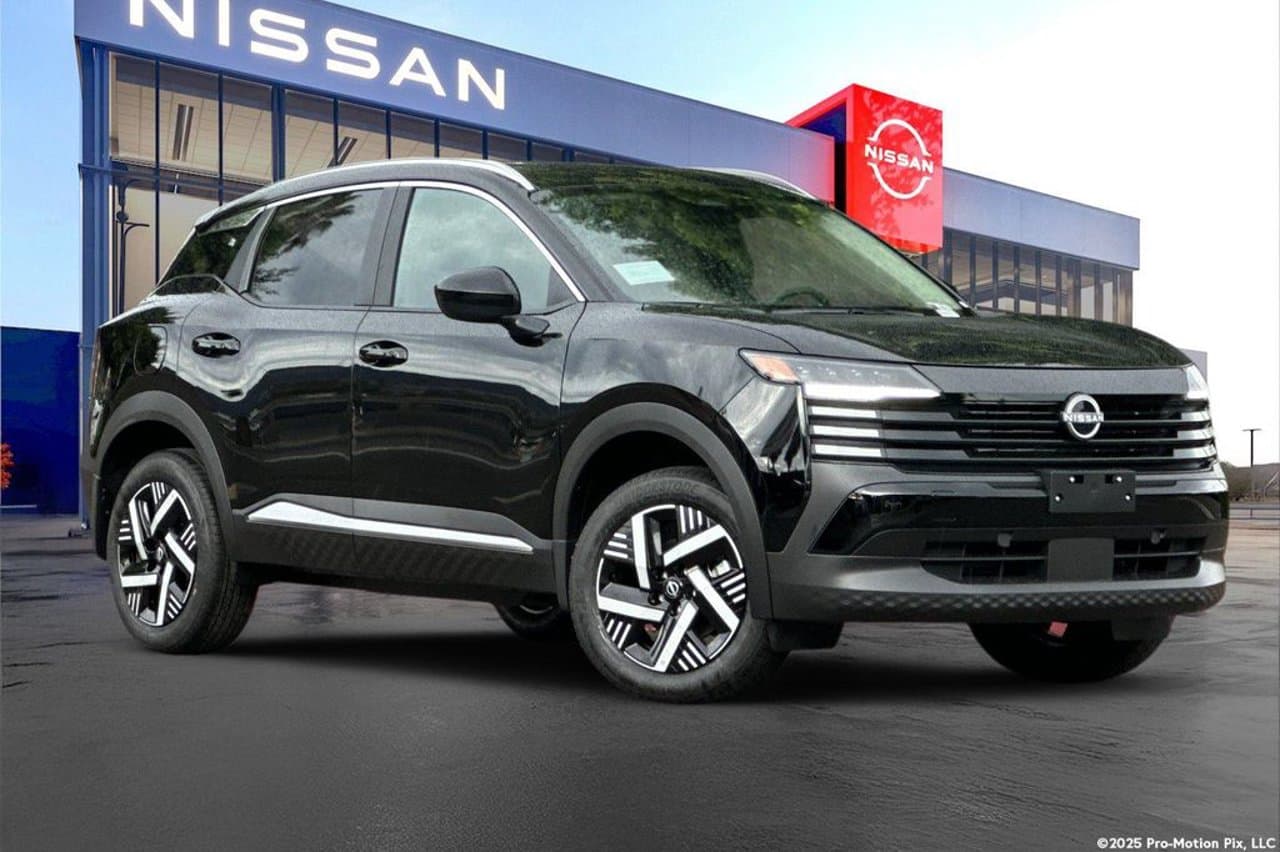 2027 Nissan Kicks SV 2