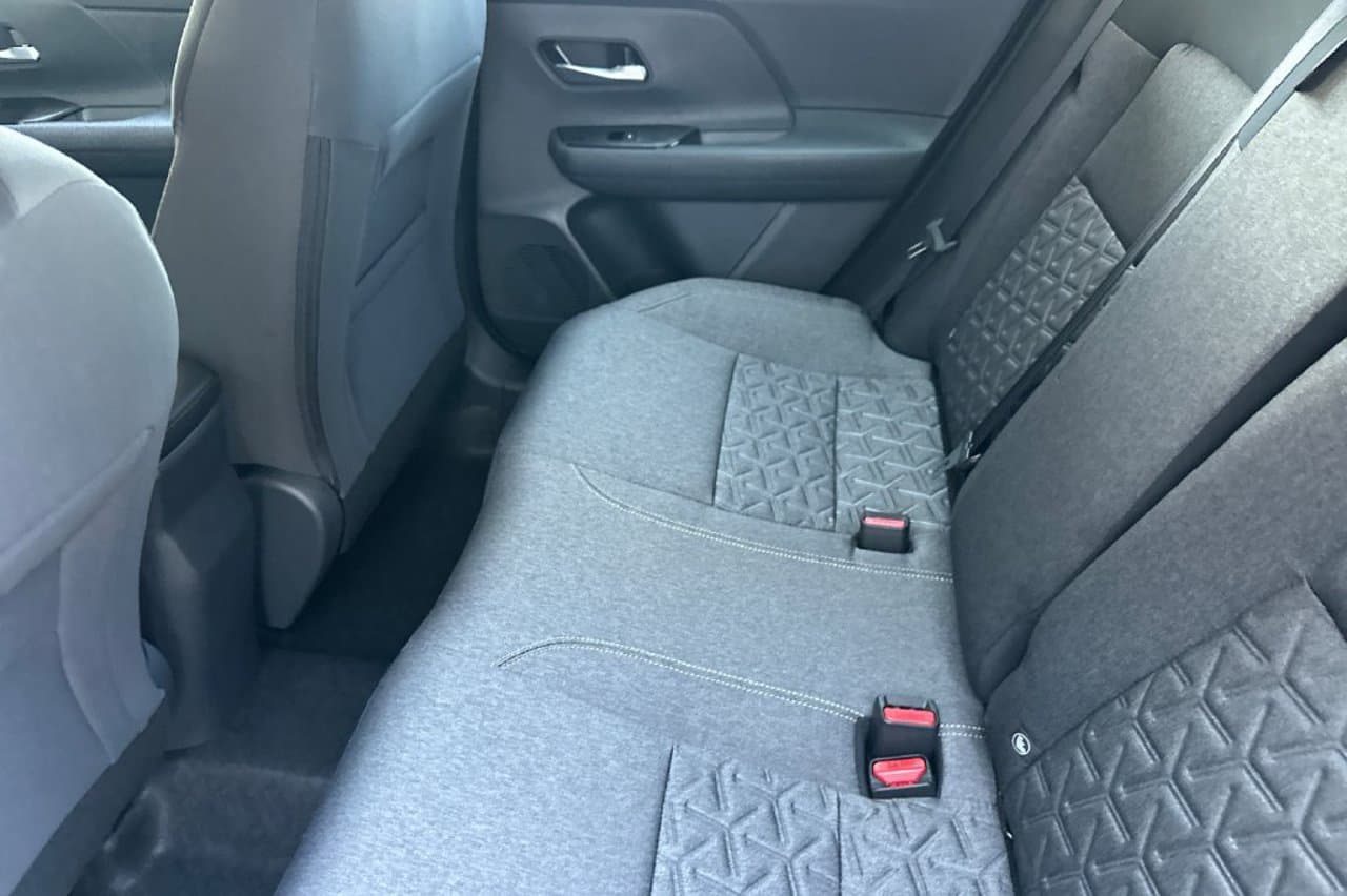 2026 Nissan Kicks SV 9
