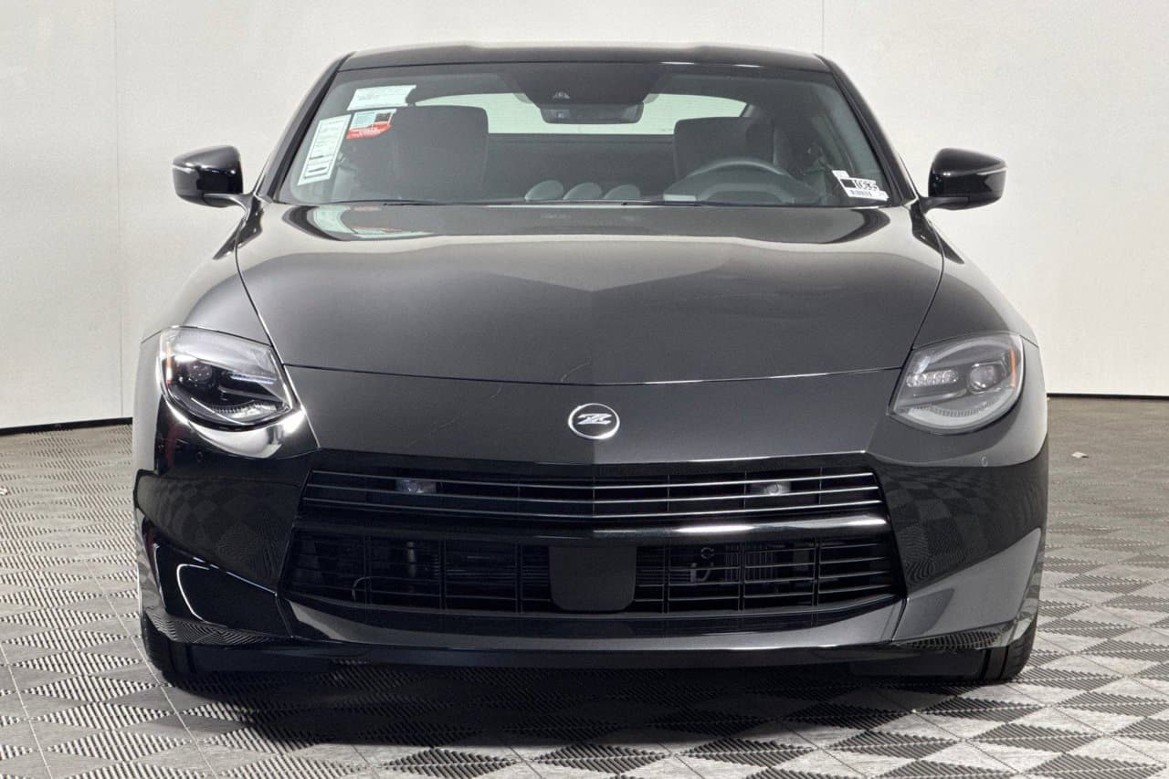 2027 Nissan Z Sport 6