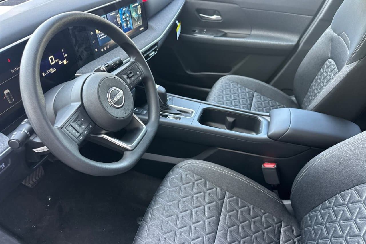 2026 Nissan Kicks SV 7
