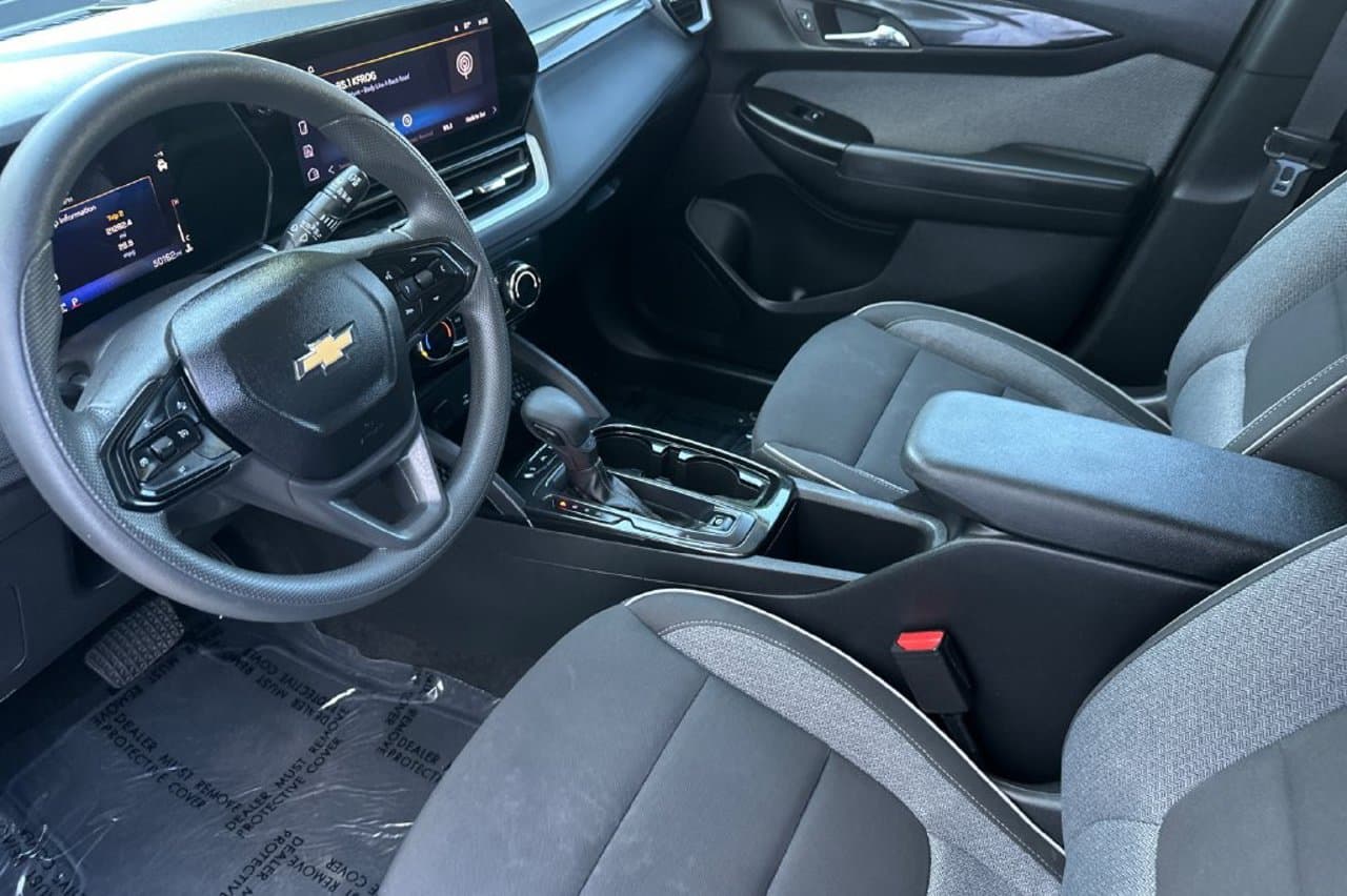 2025 Chevrolet Trailblazer LT 8