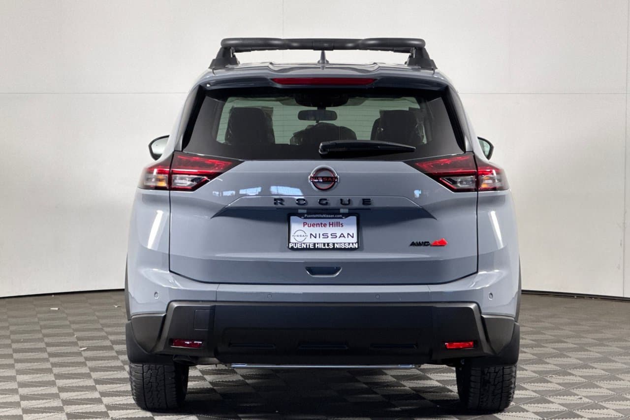 2026 Nissan Rogue Rock Creek 4