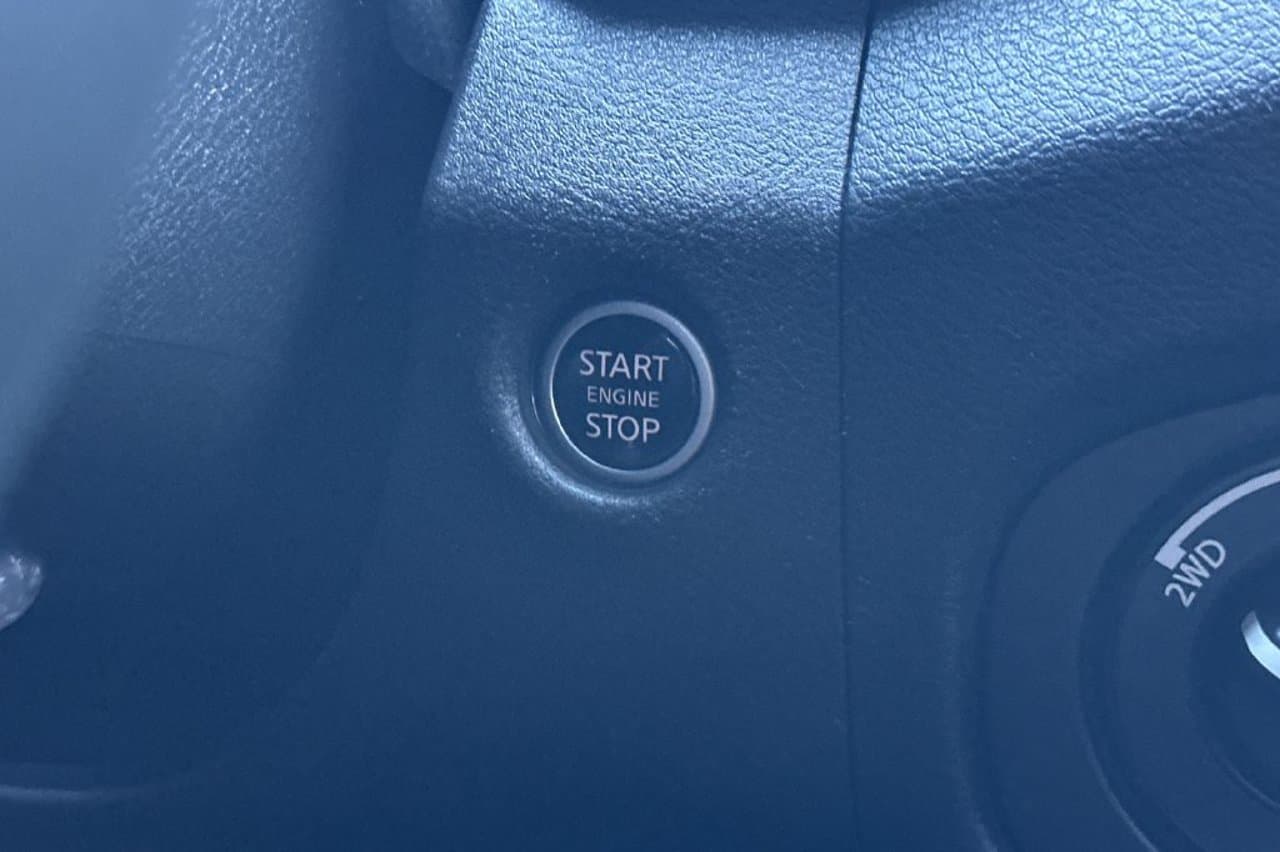 2023 Nissan Frontier PRO-4X 18