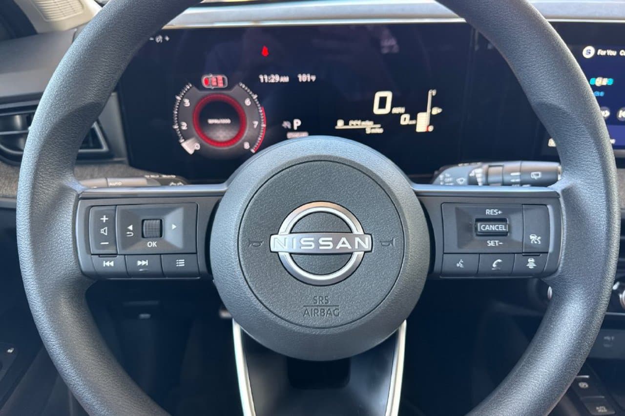 2027 Nissan Kicks S 20