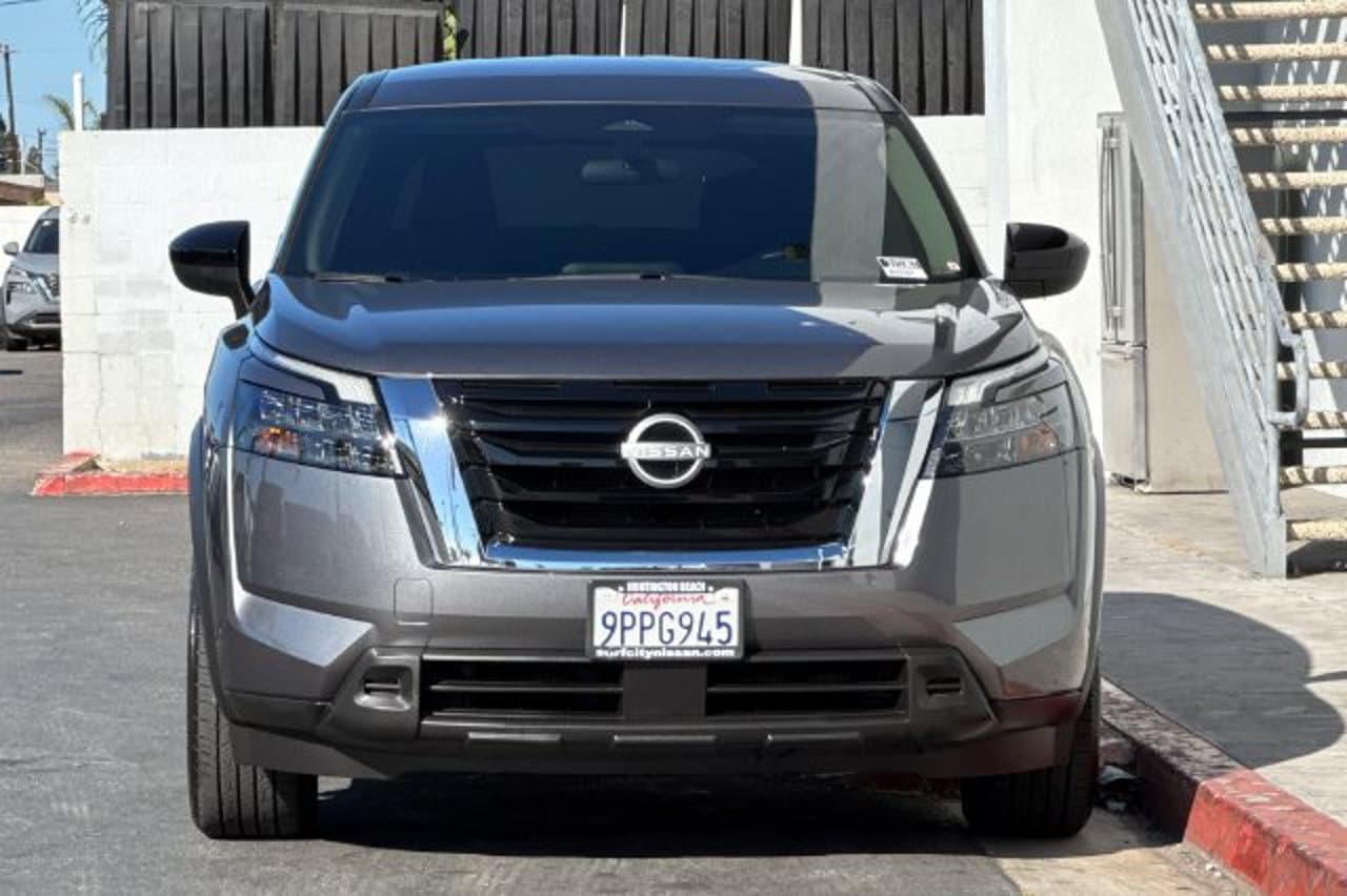 2024 Nissan Pathfinder S 7