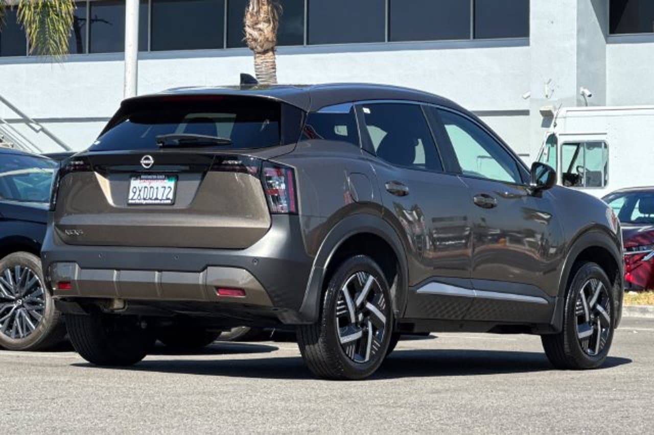 2026 Nissan Kicks SV 4
