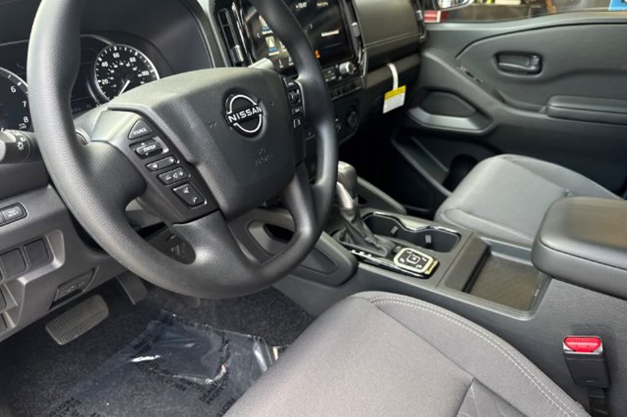 2026 Nissan Frontier SV 7