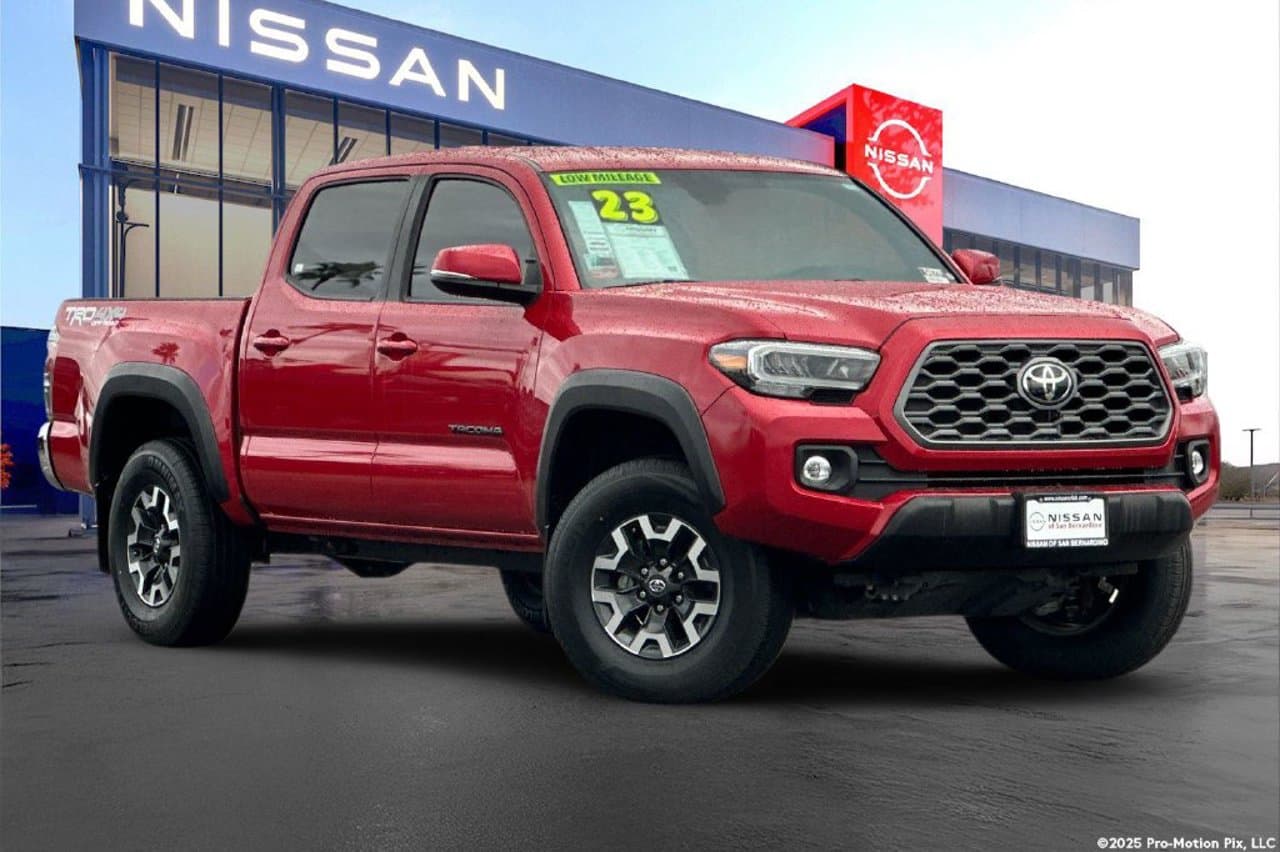 2023 Toyota Tacoma 4WD TRD Off Road 1