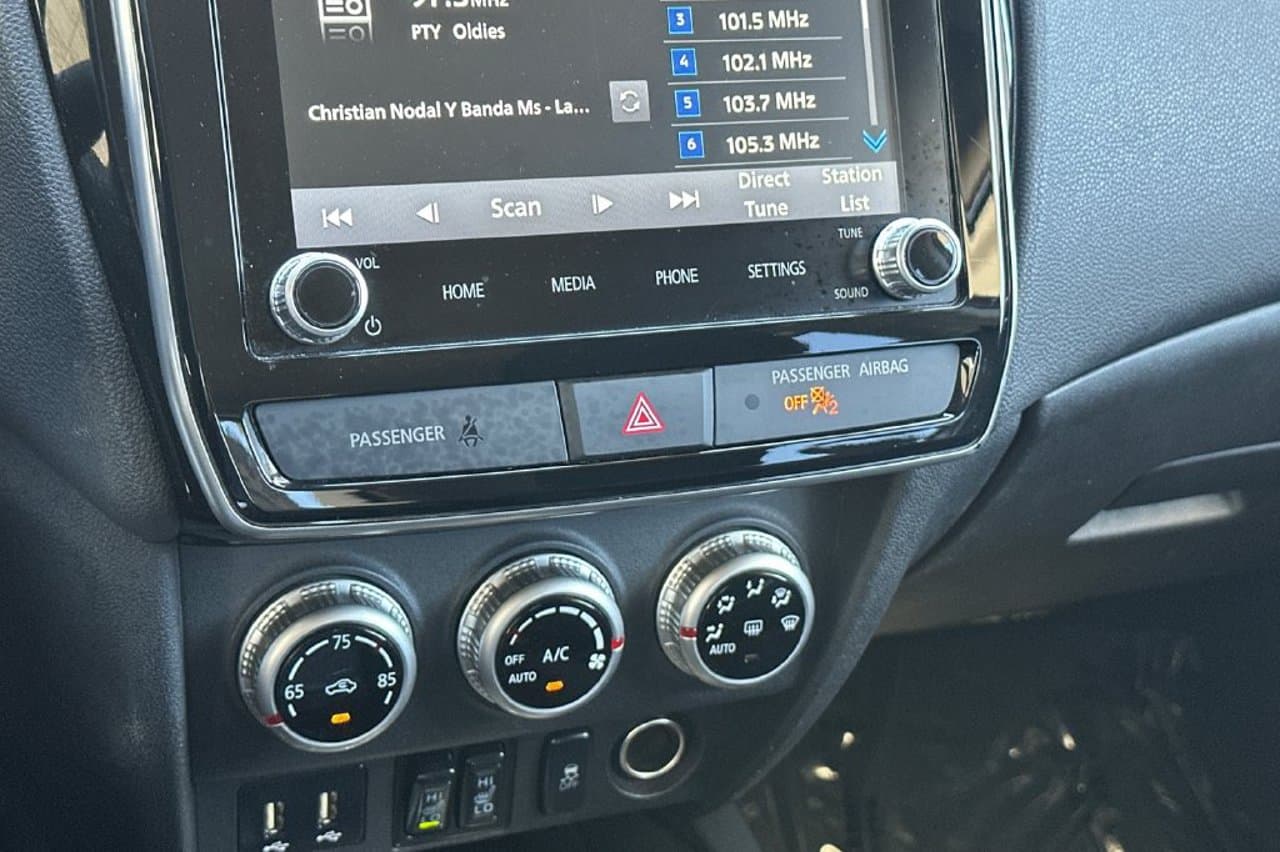 2025 Mitsubishi Outlander Sport 17