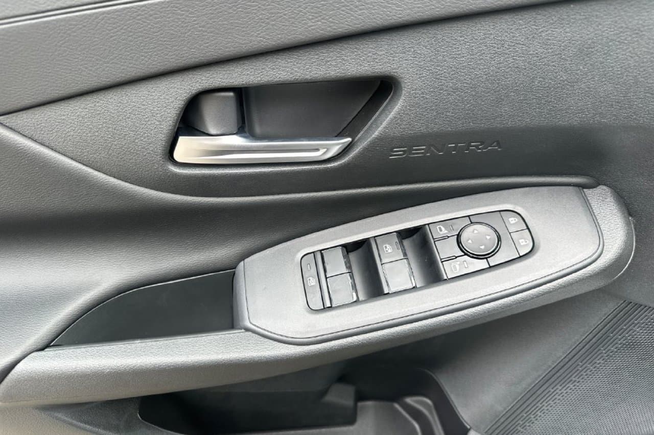 2026 Nissan Sentra S 9