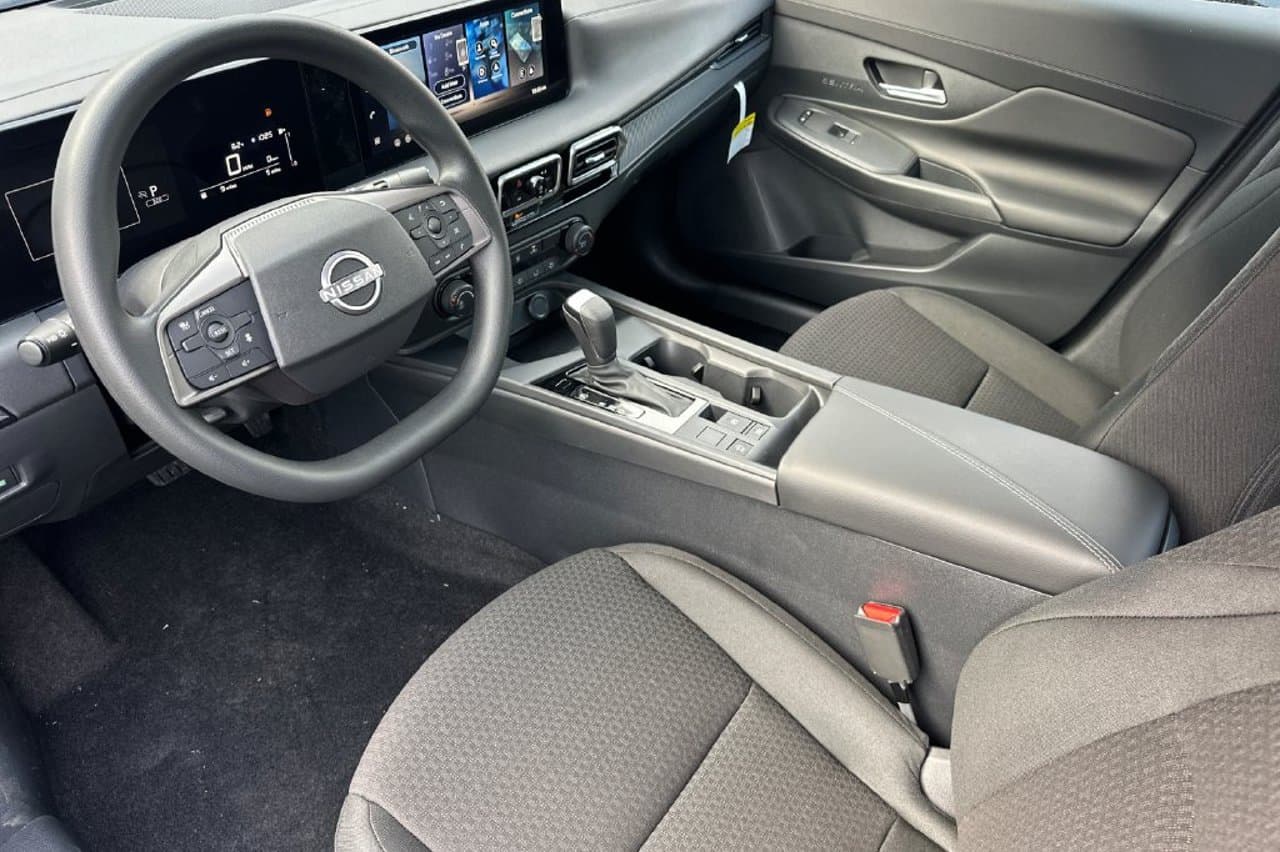 2026 Nissan Sentra S 8