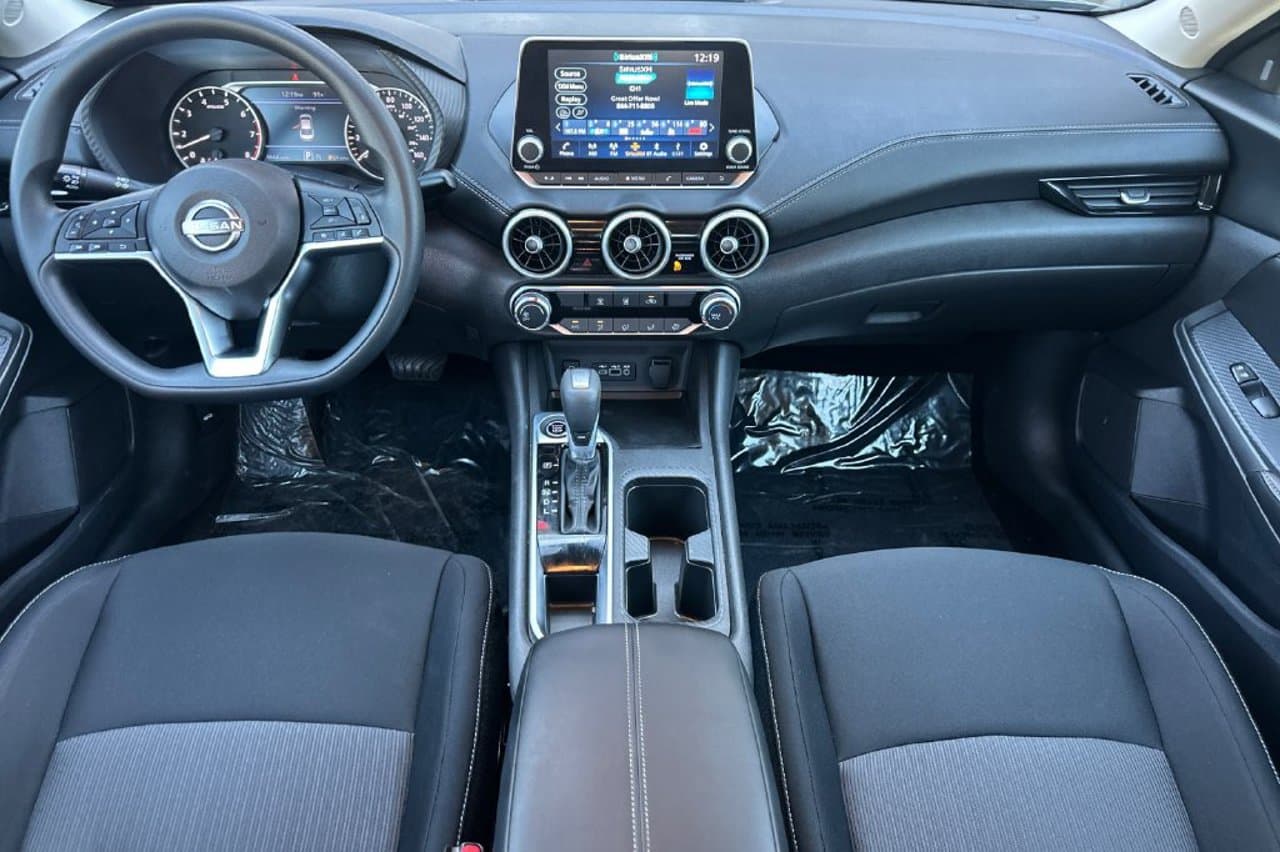 2025 Nissan Sentra SV 10