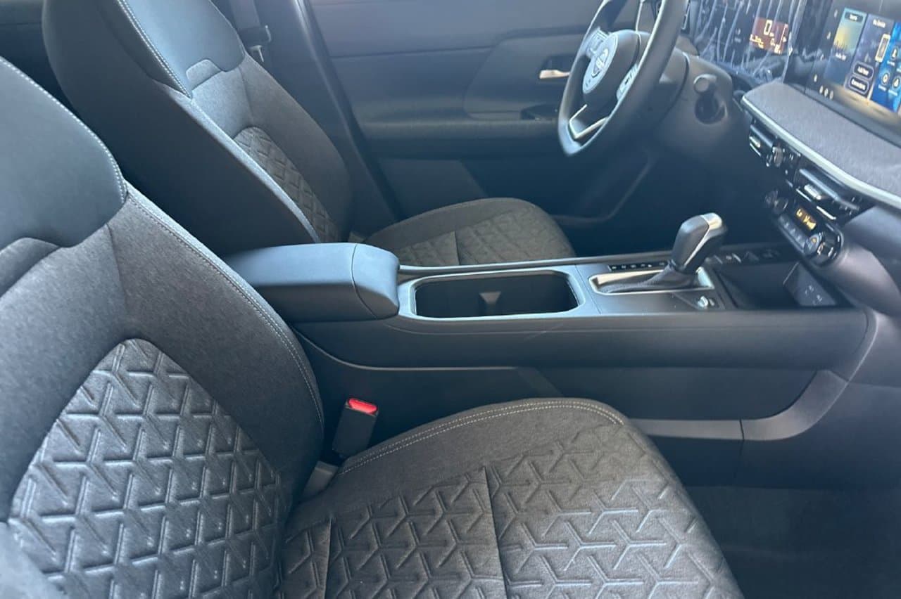 2026 Nissan Kicks SV 13