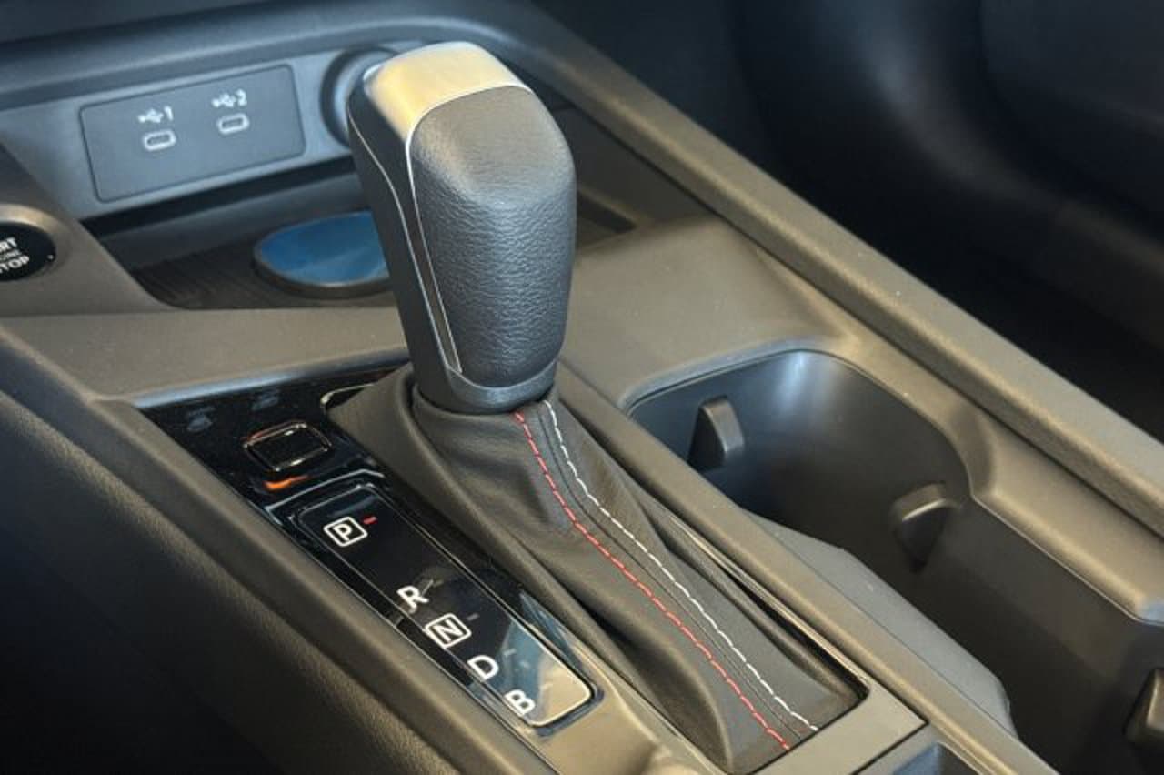 2027 Nissan Sentra SR 17