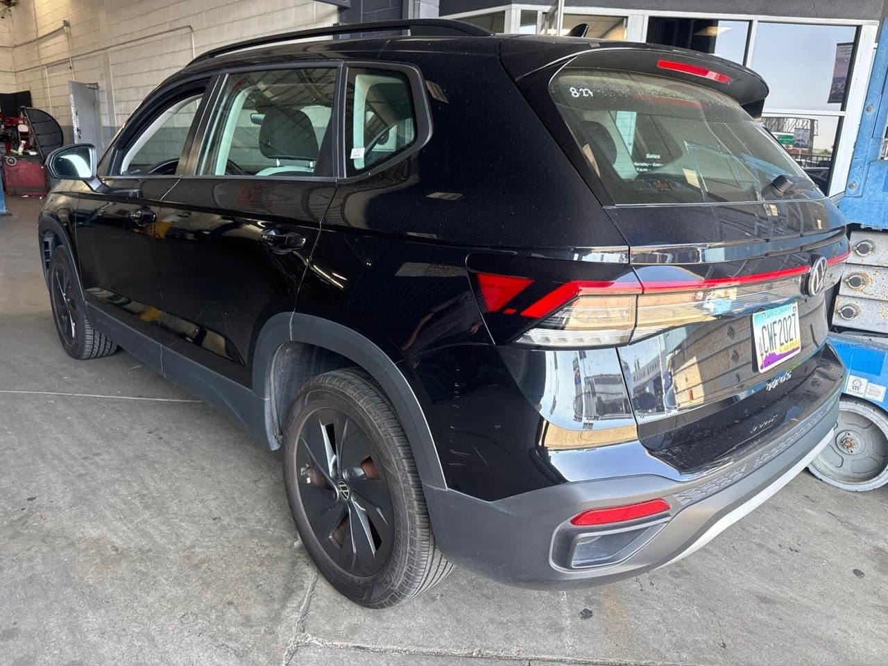 2025 Volkswagen Taos S 3