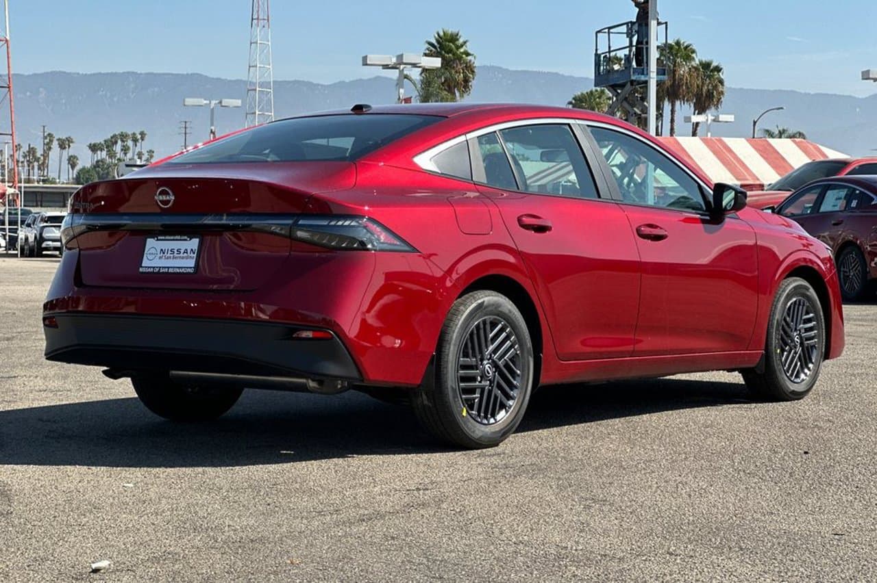 2027 Nissan Sentra SV 3