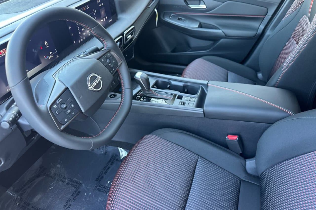 2027 Nissan Sentra SR 7