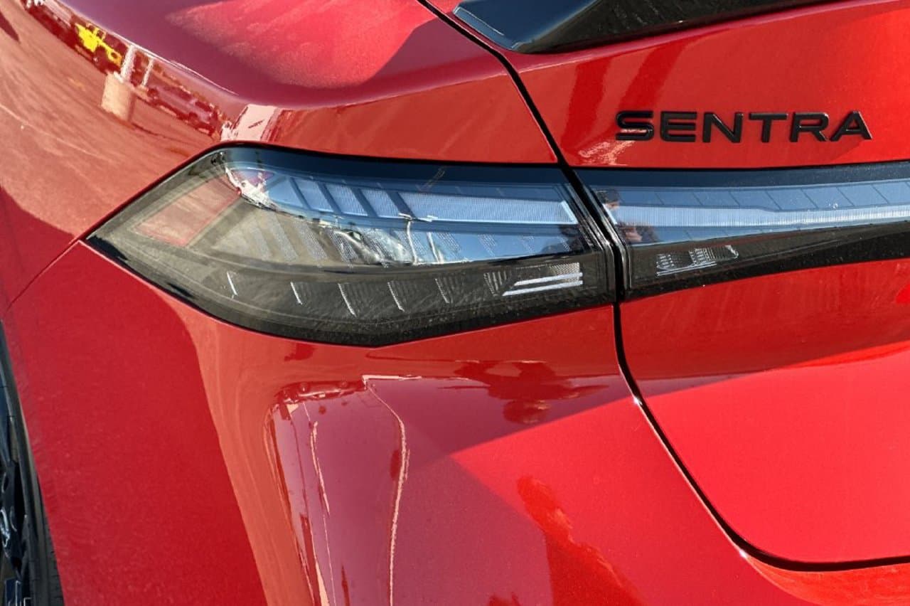 2027 Nissan Sentra SR 20