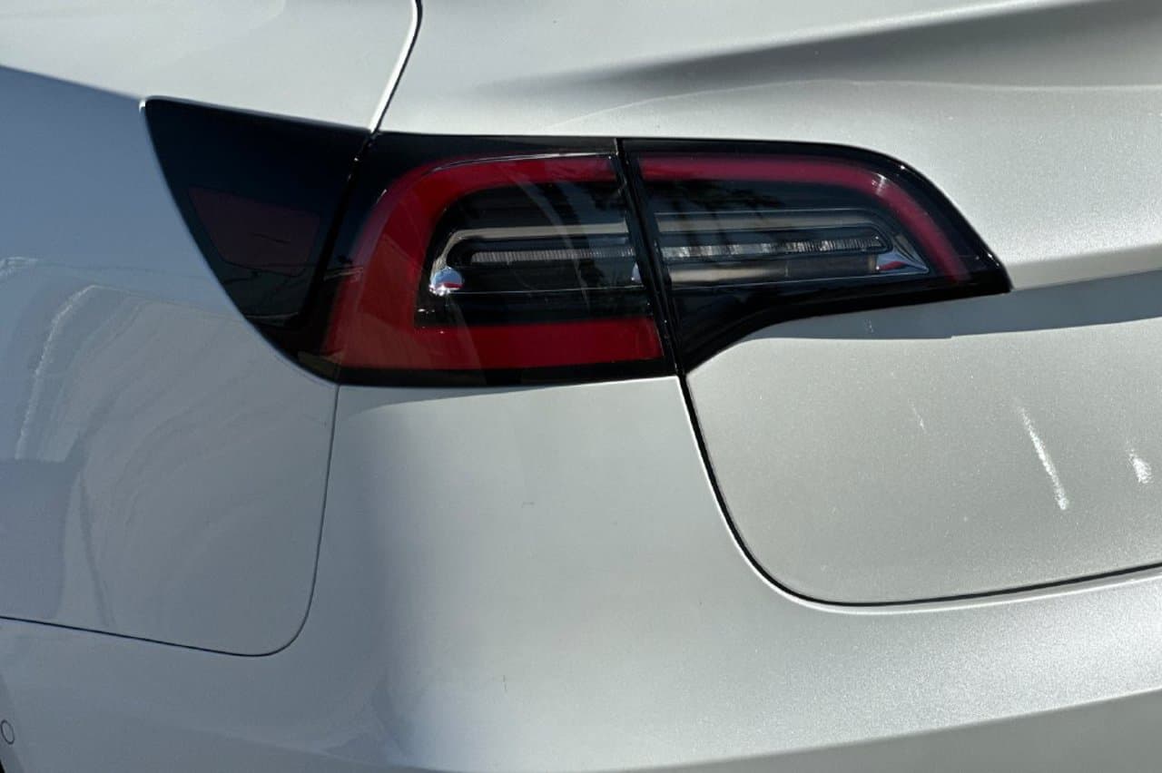 2022 Tesla Model 3 Base 21