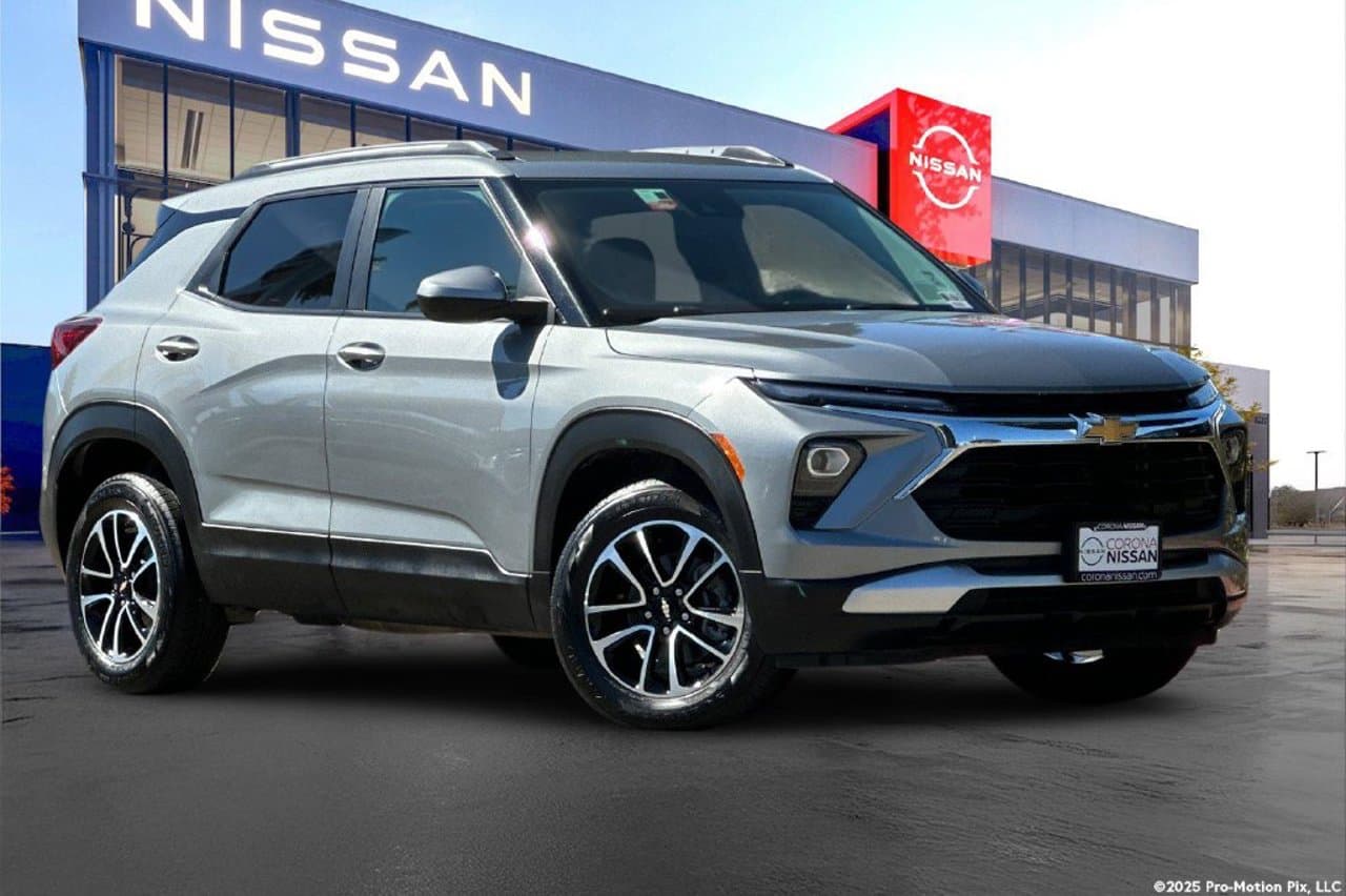 2025 Chevrolet Trailblazer LT 2