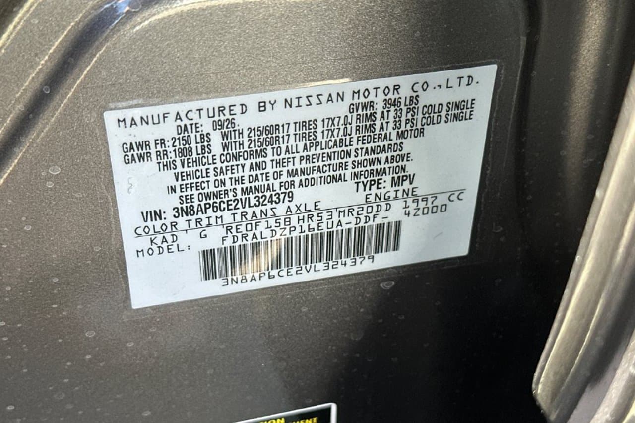 2027 Nissan Kicks SV 24