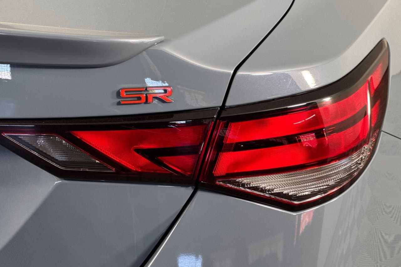 2025 Nissan Sentra SR 22
