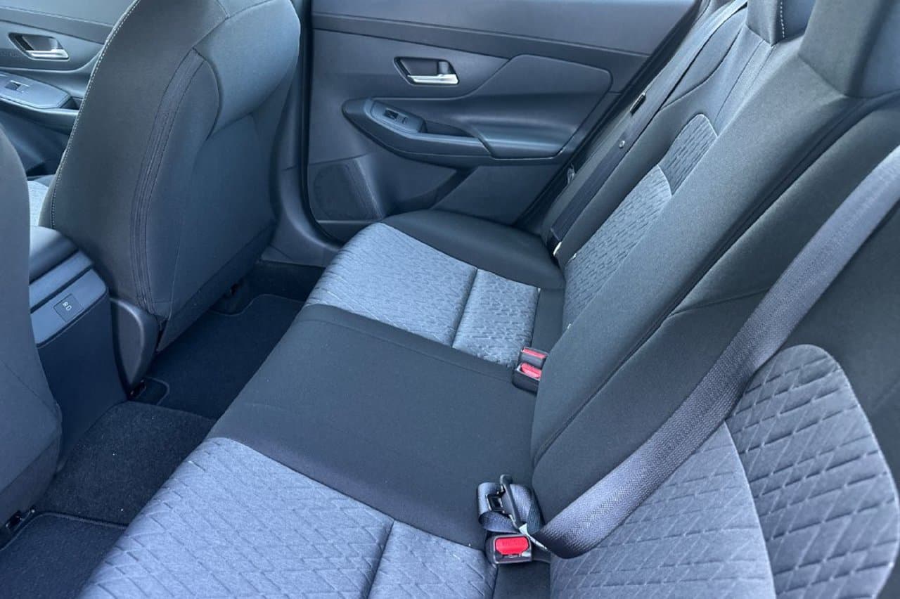 2027 Nissan Sentra SV 10