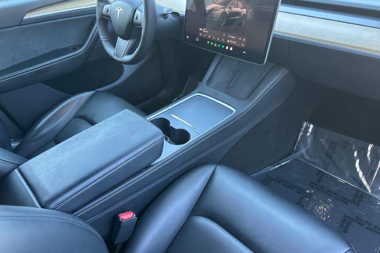 2023 Tesla Model Y Long Range 14