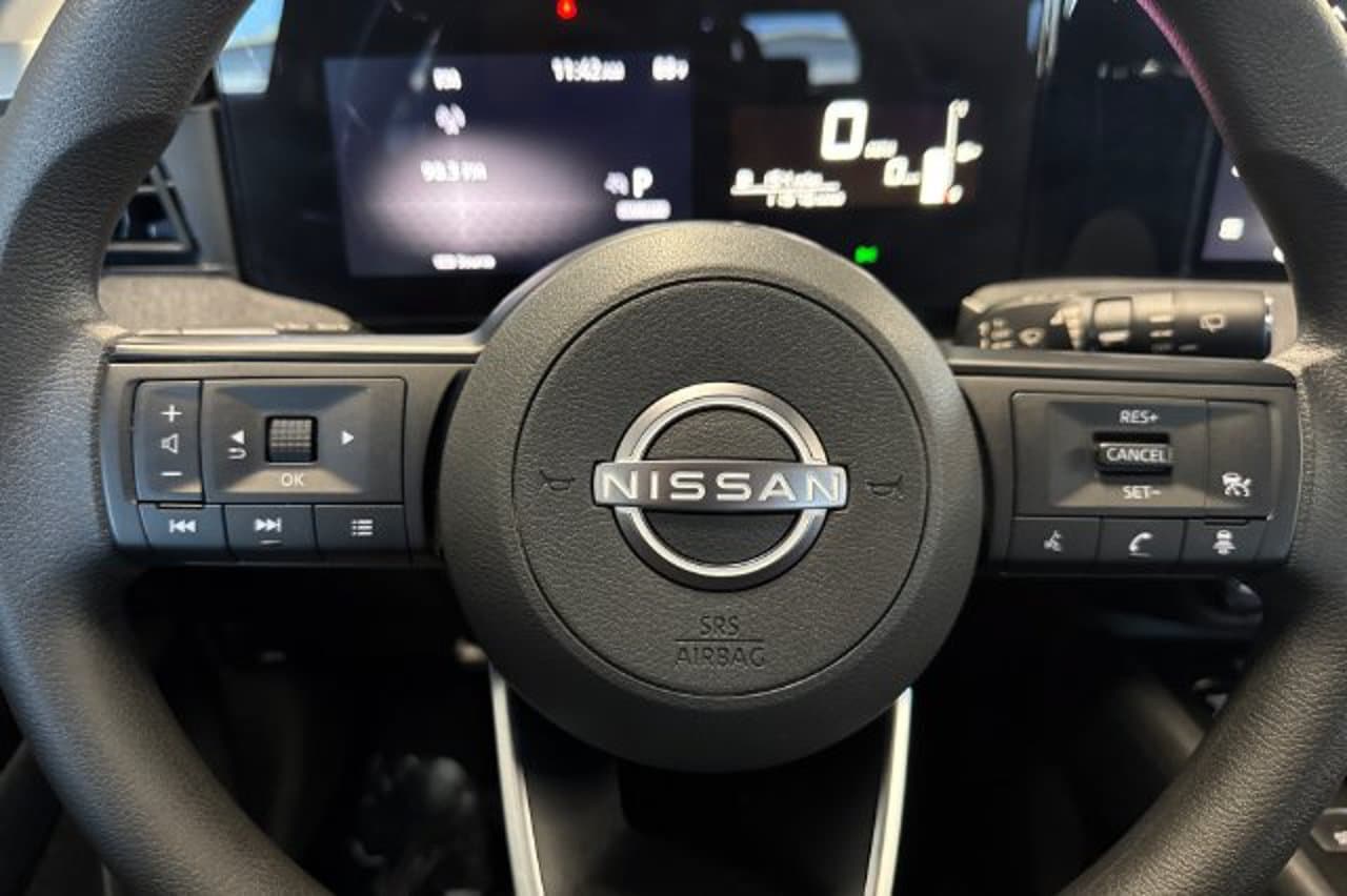 2026 Nissan Kicks SV 21