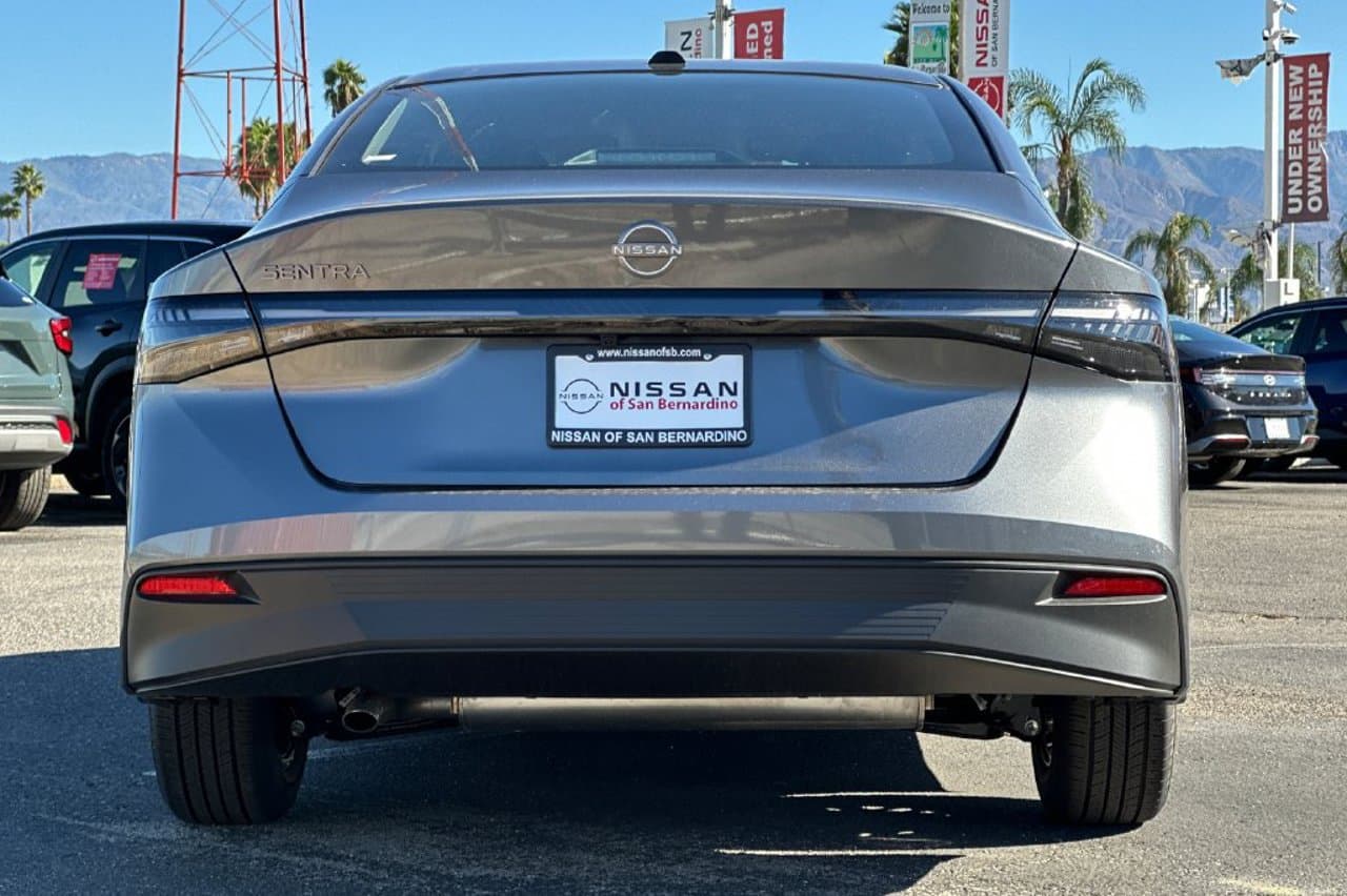 2027 Nissan Sentra SV 4