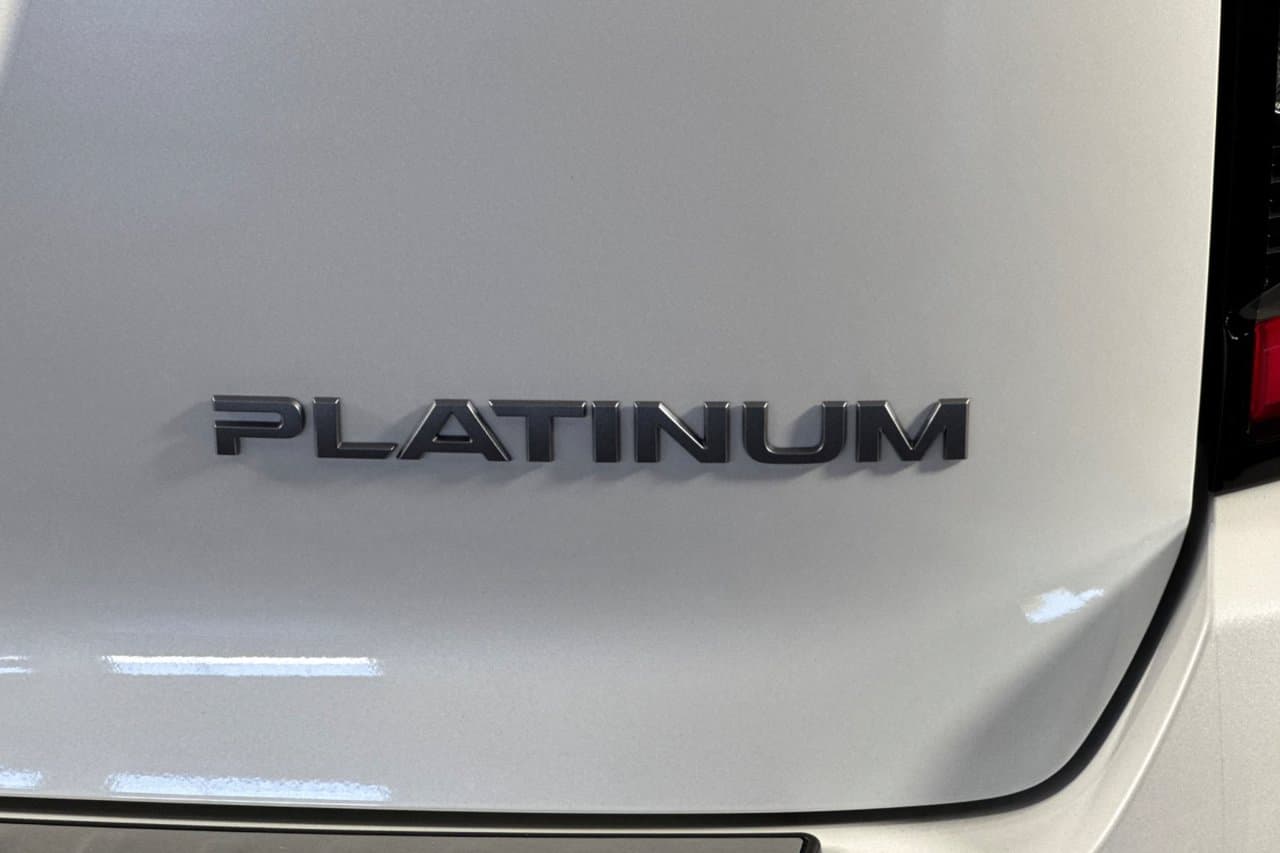 2026 Nissan Armada Platinum 25
