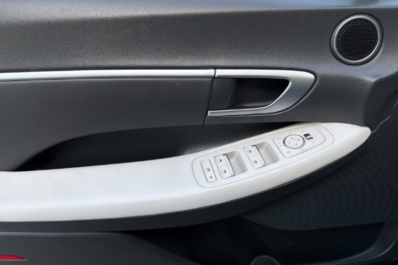 2024 Hyundai Sonata SEL 9