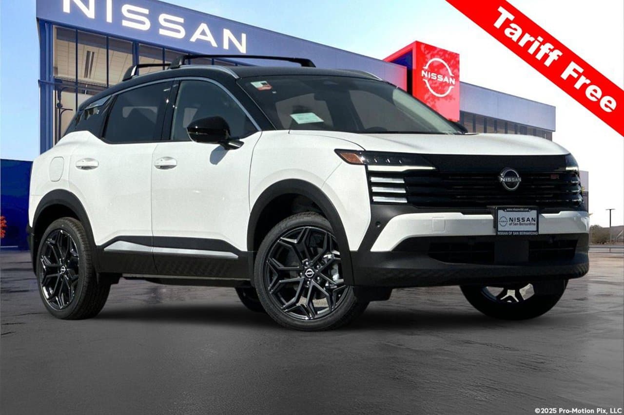 2027 Nissan Kicks SR 1