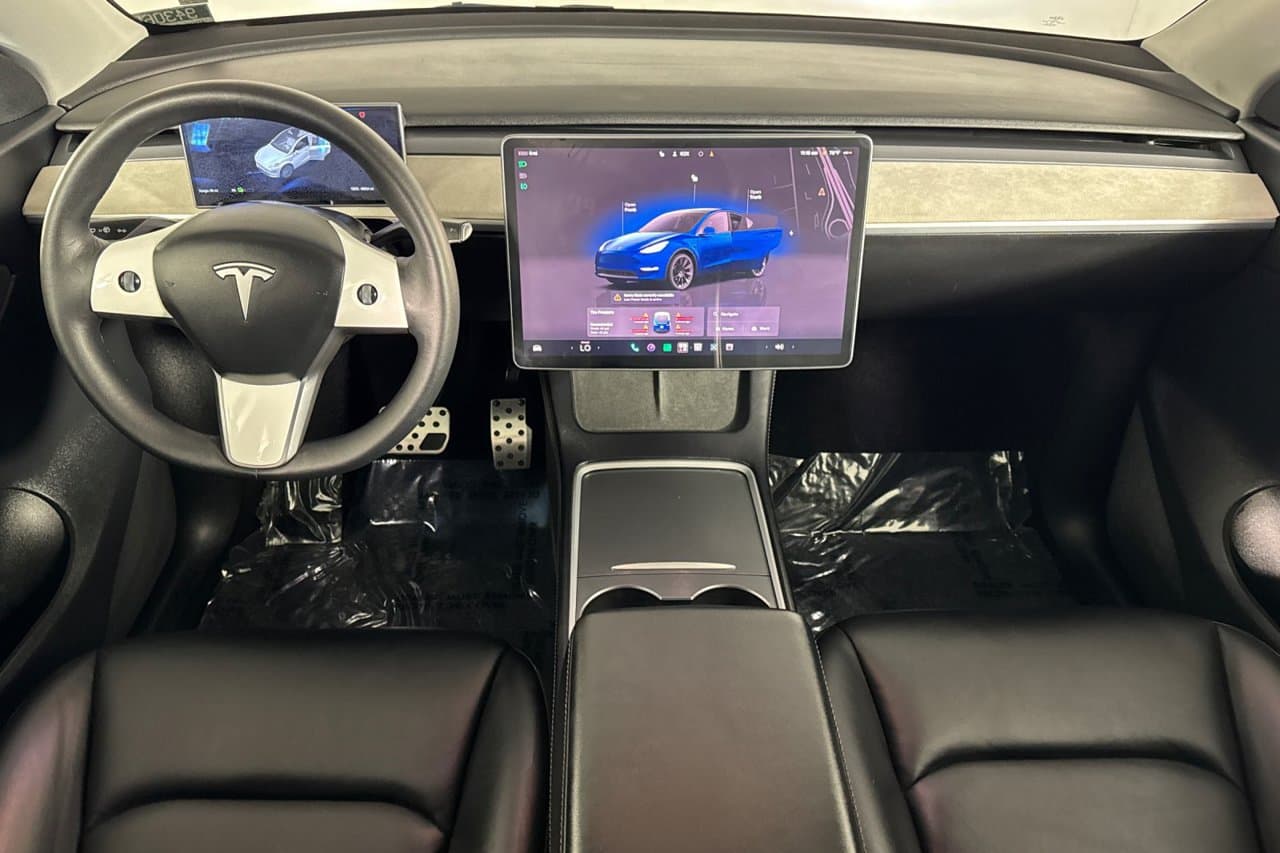 2022 Tesla Model Y Long Range 10