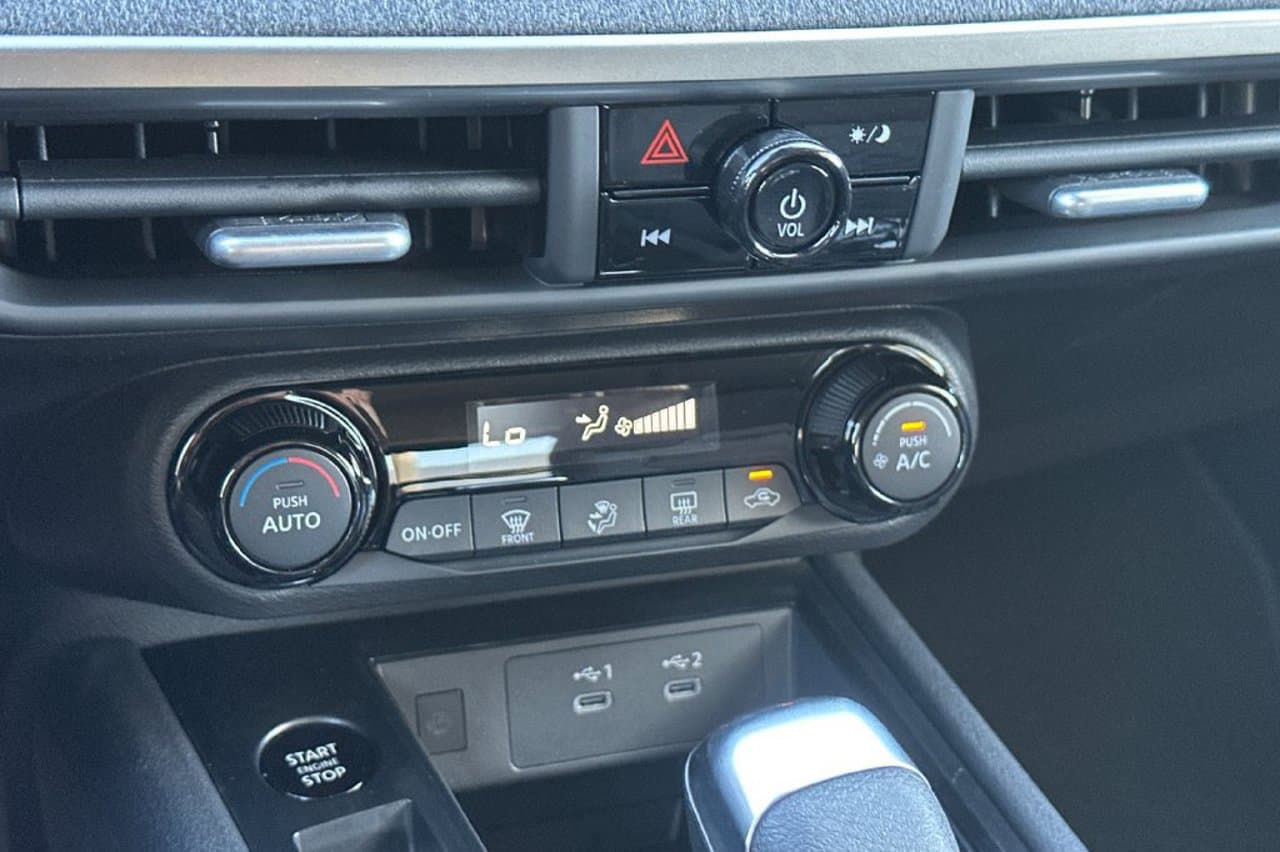 2027 Nissan Kicks SV 17