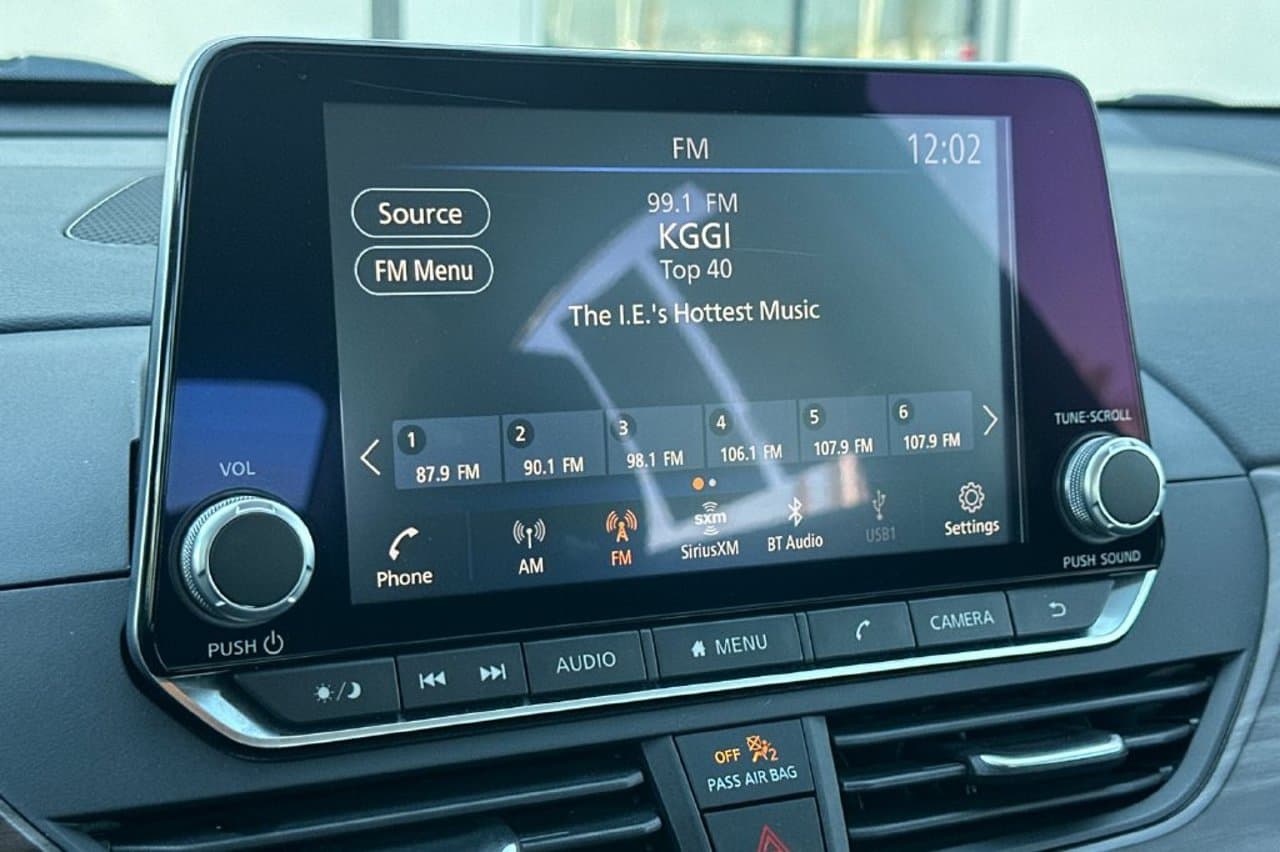 2025 Nissan Altima SV 14