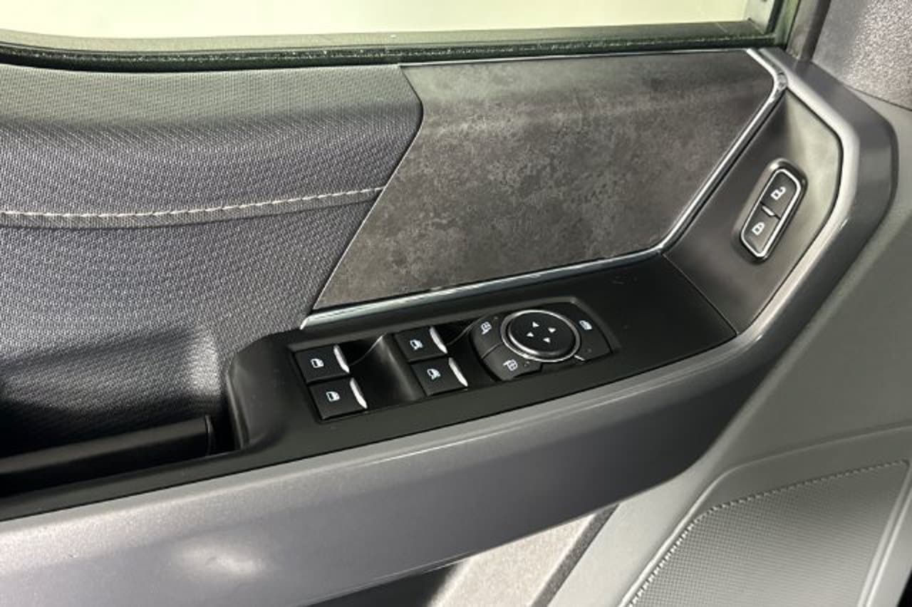 2025 Ford F-150 XLT 9