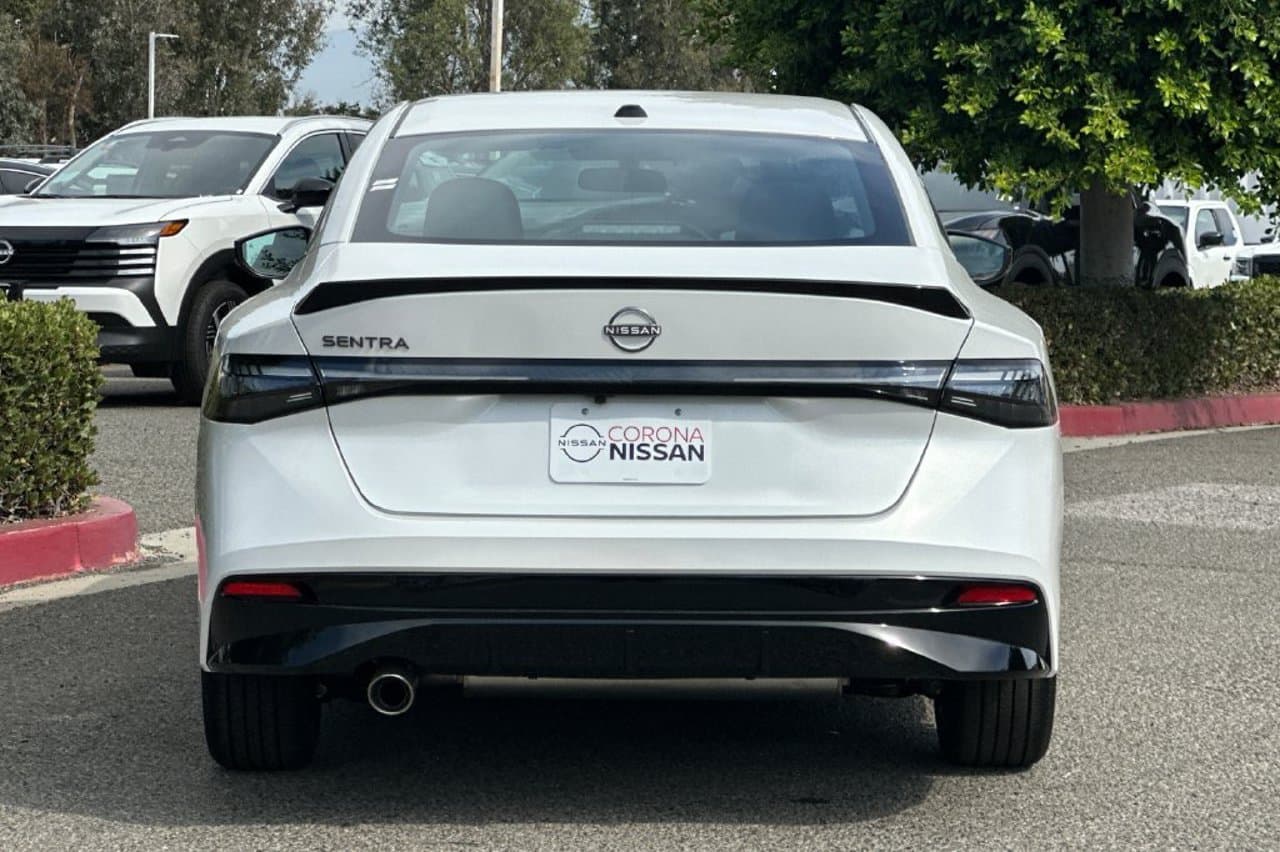 2027 Nissan Sentra SR 5