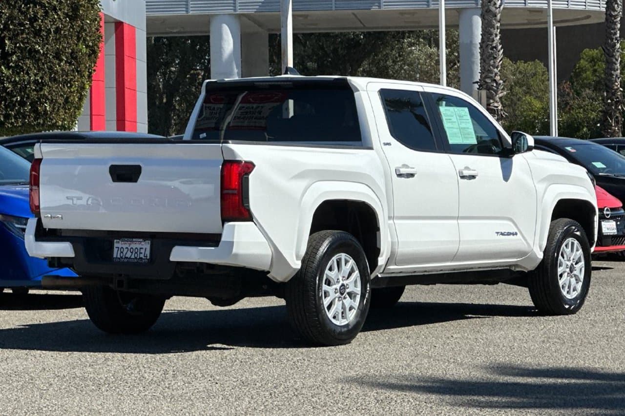2025 Toyota Tacoma 4WD SR5 4