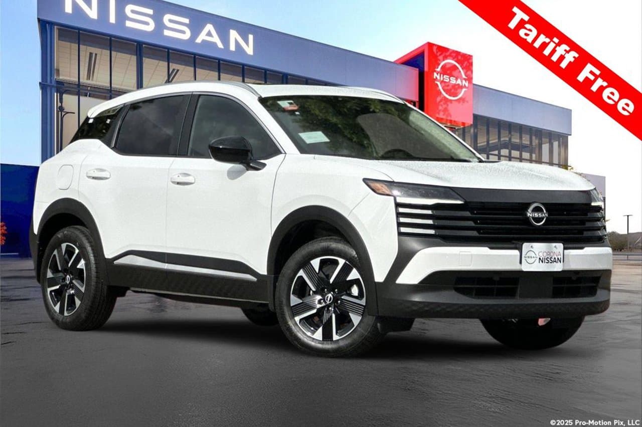2027 Nissan Kicks SV 1
