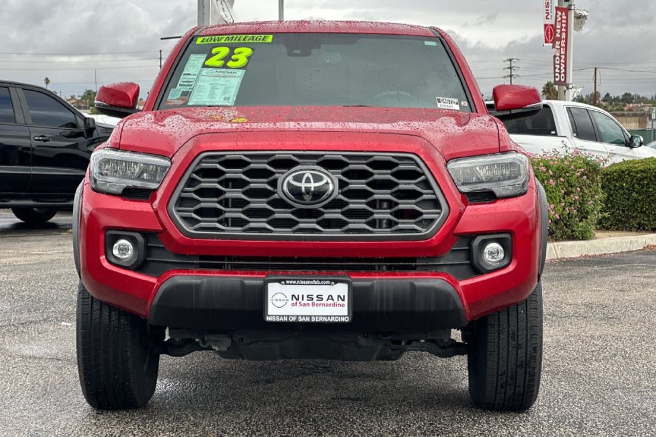 2023 Toyota Tacoma 4WD TRD Off Road 6