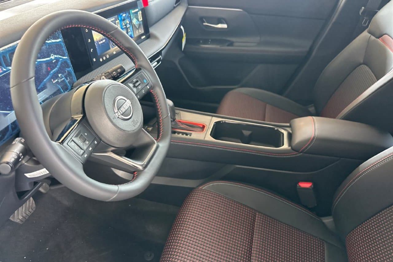 2027 Nissan Kicks SR 7