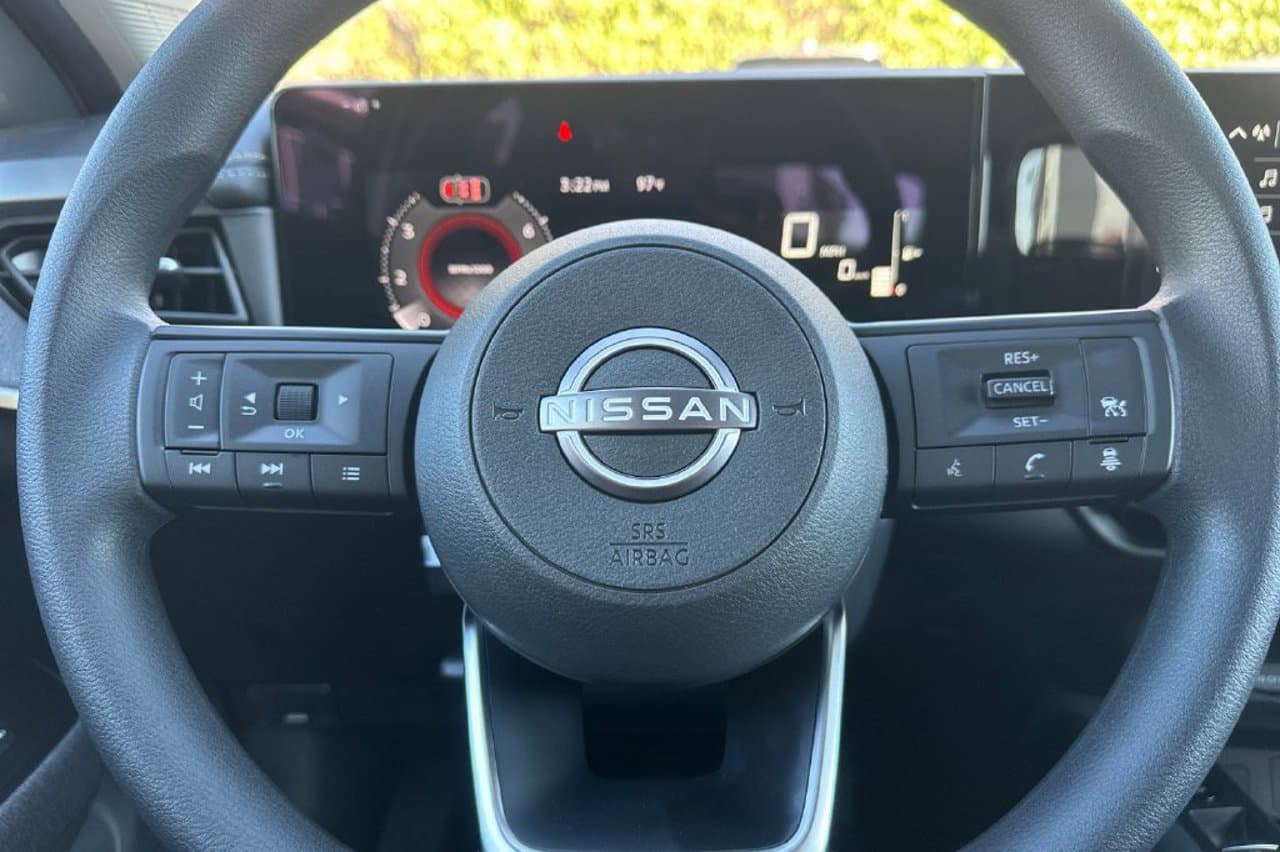 2027 Nissan Kicks SV 20